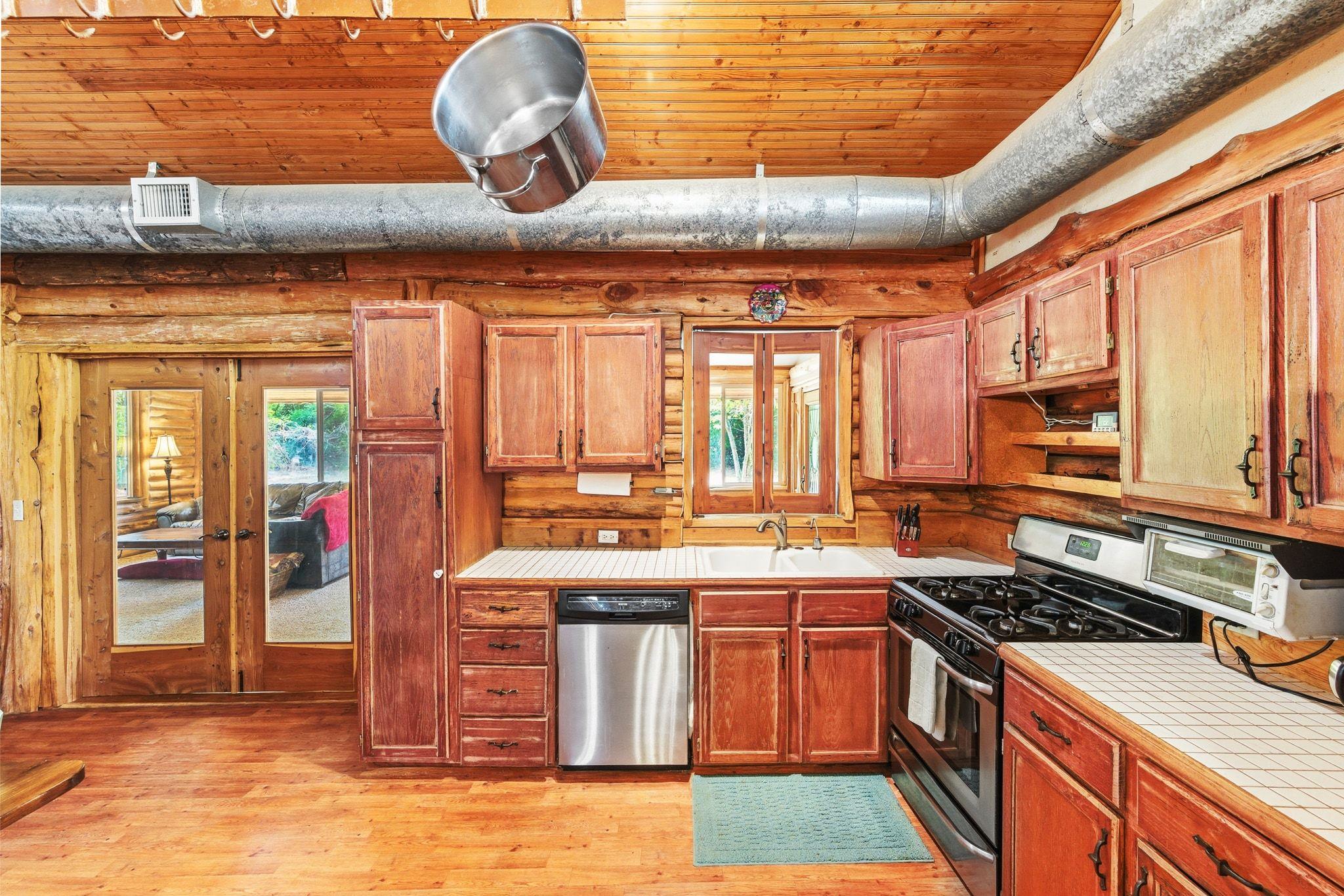 235 Antioch Rd, Paige, TX 78659