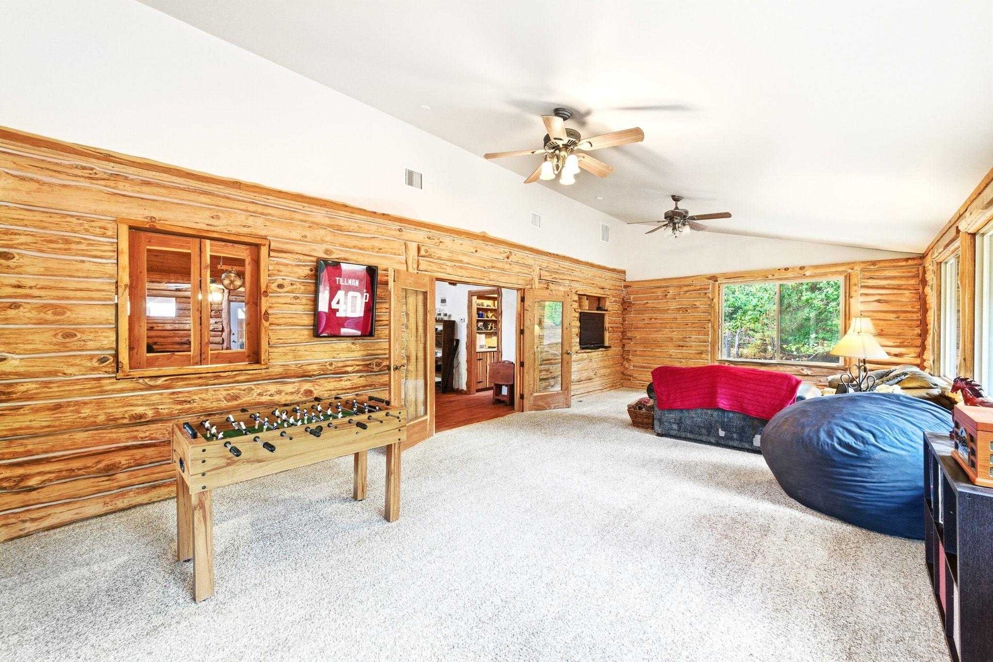 235 Antioch Rd, Paige, TX 78659