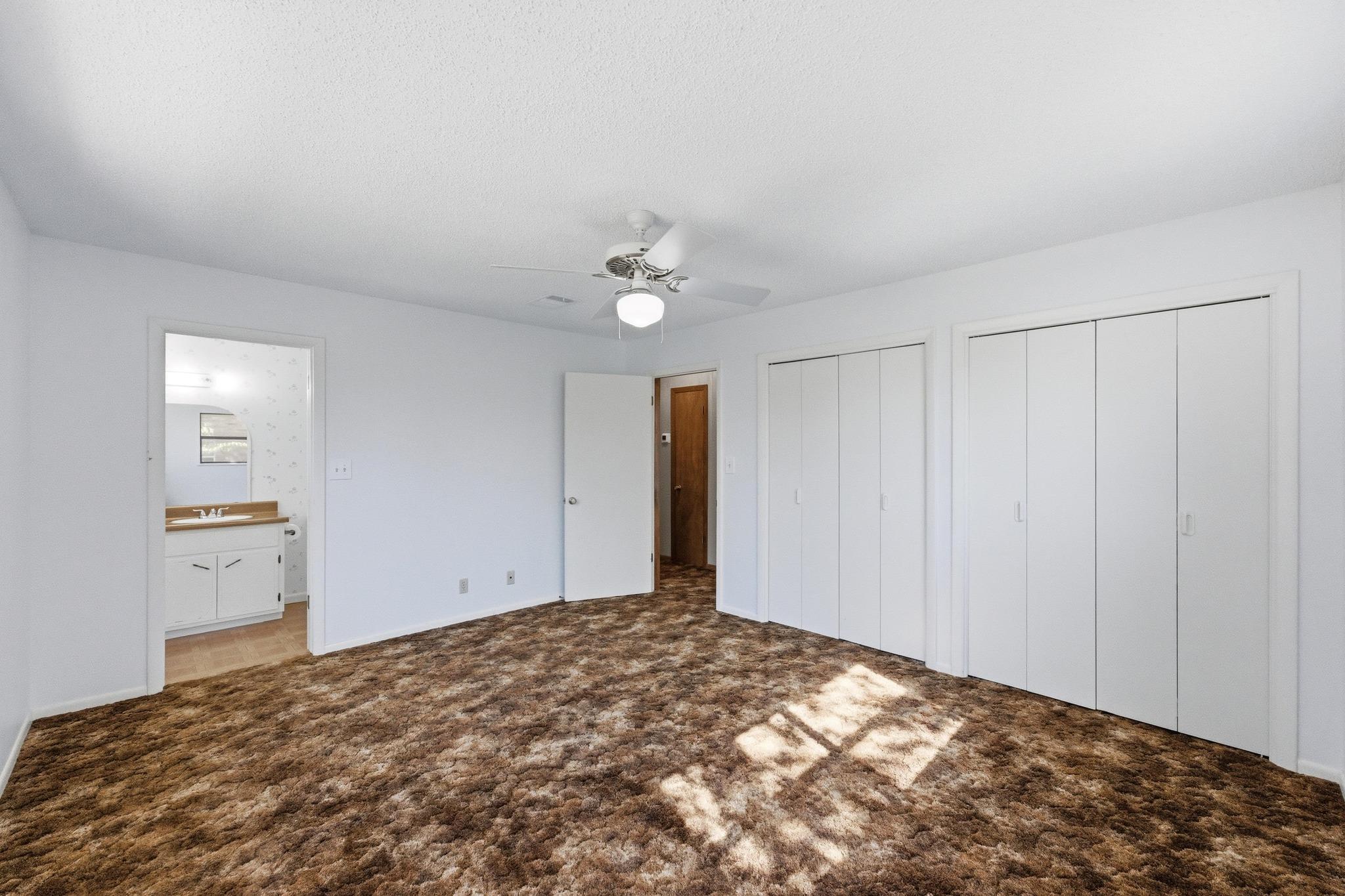 203 Broadmoor Dr, Fredericksburg, TX 78624