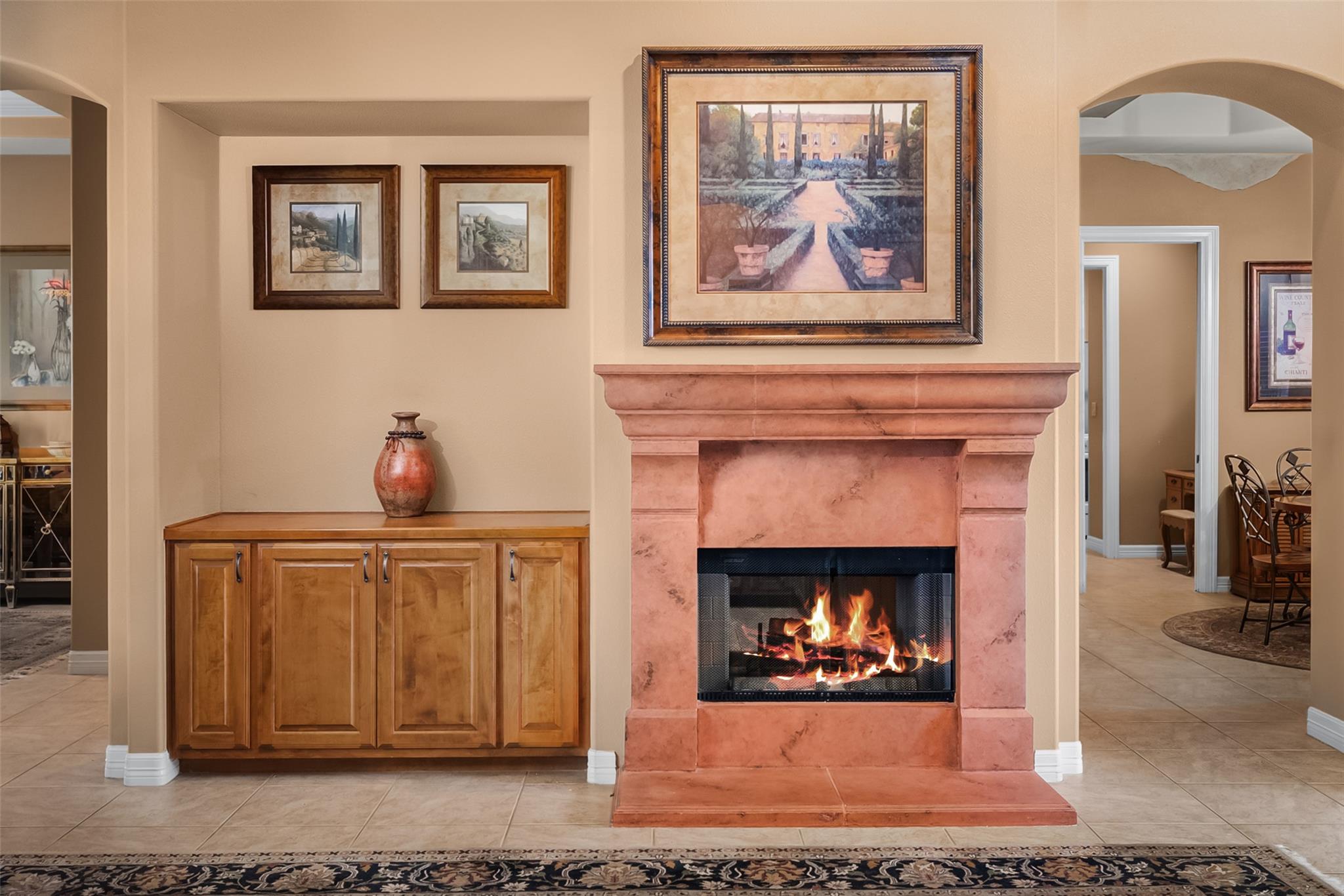 2 Tournament Way, The Hills, TX 78738