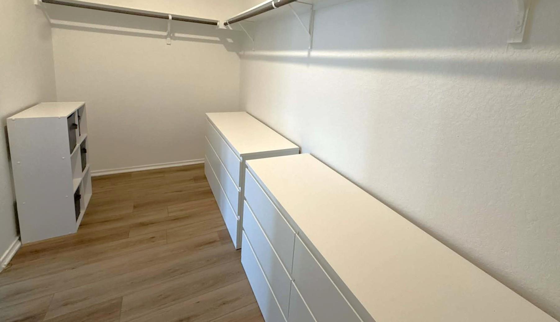 207 Otter Rd, Kyle, TX 78640