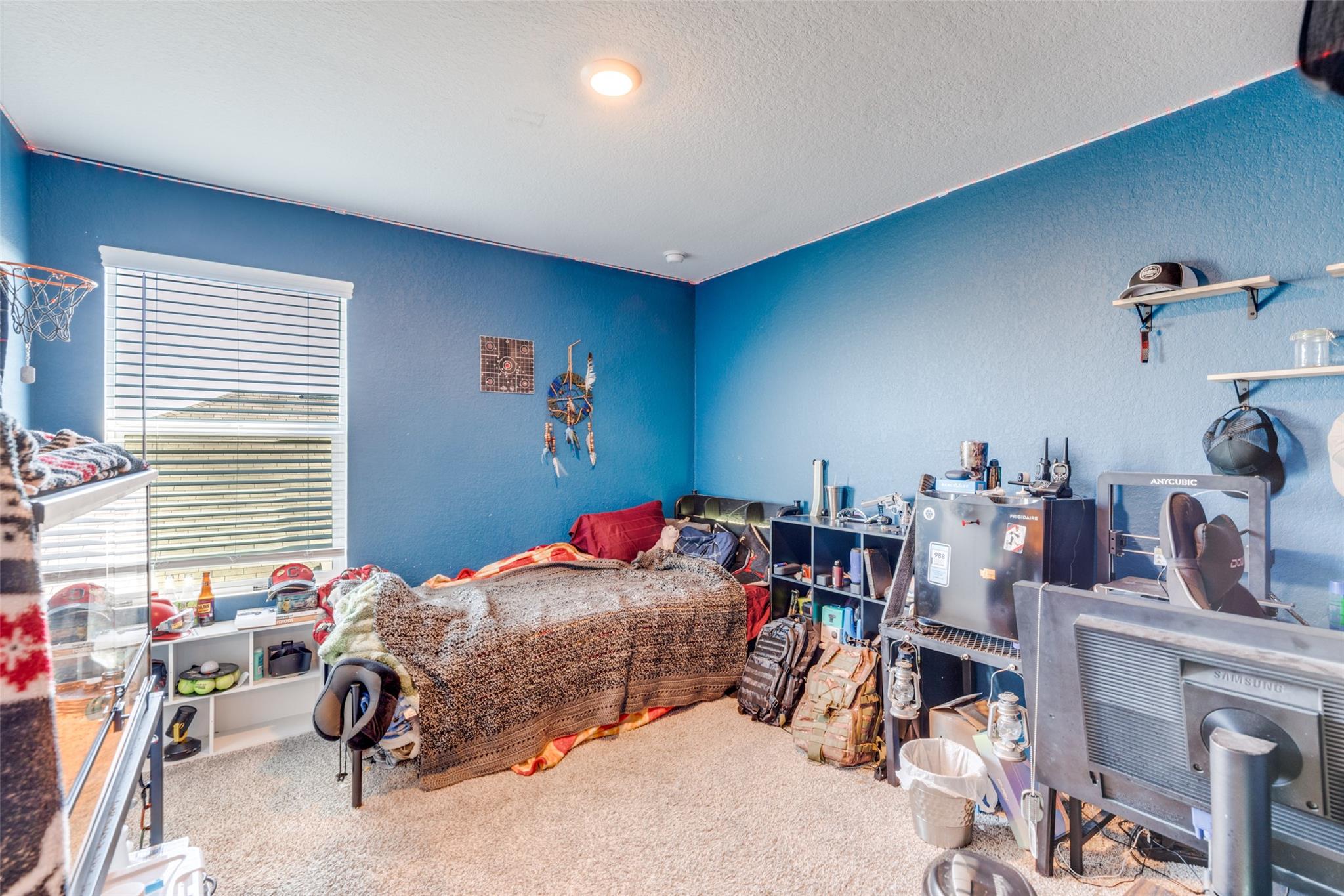 207 Otter Rd, Kyle, TX 78640