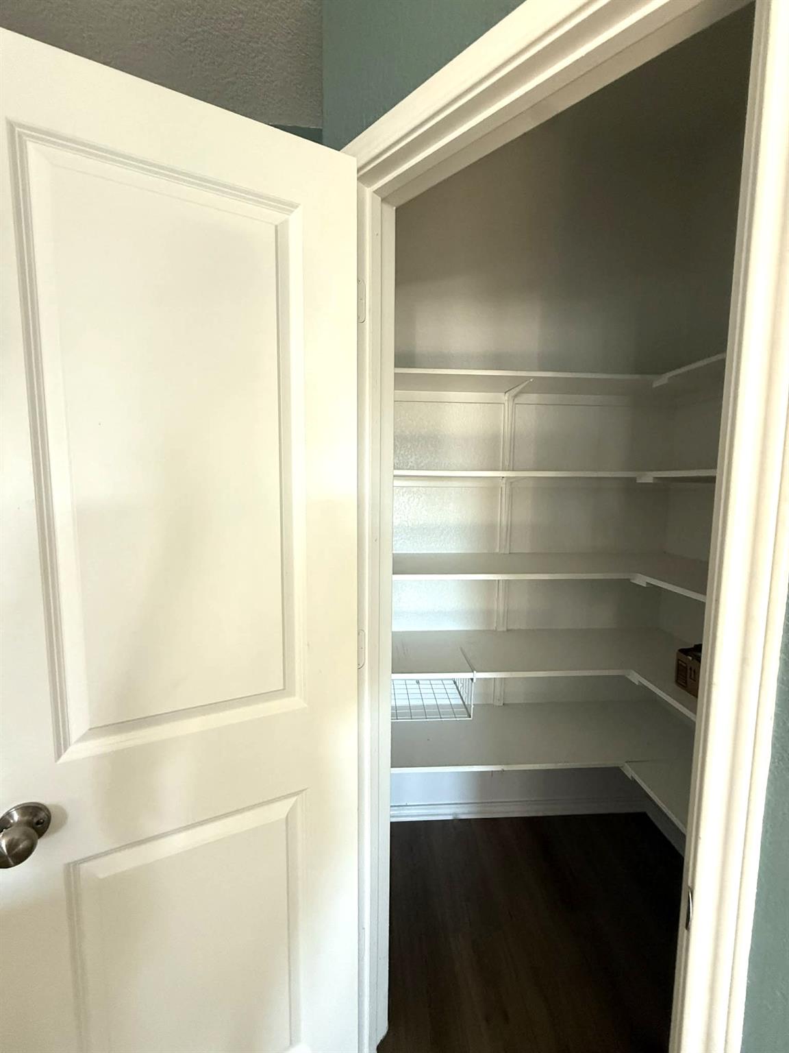 207 Otter Rd, Kyle, TX 78640