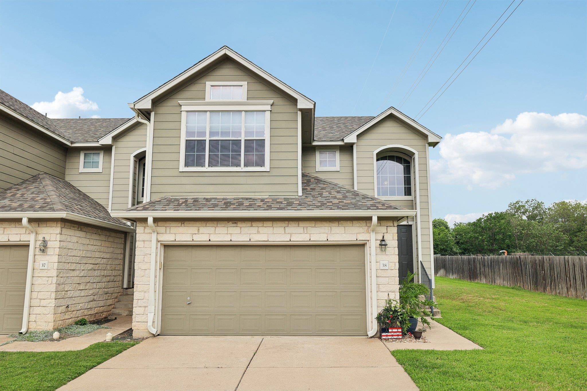 2632 Century Park Blvd # 38, Austin, TX 78727