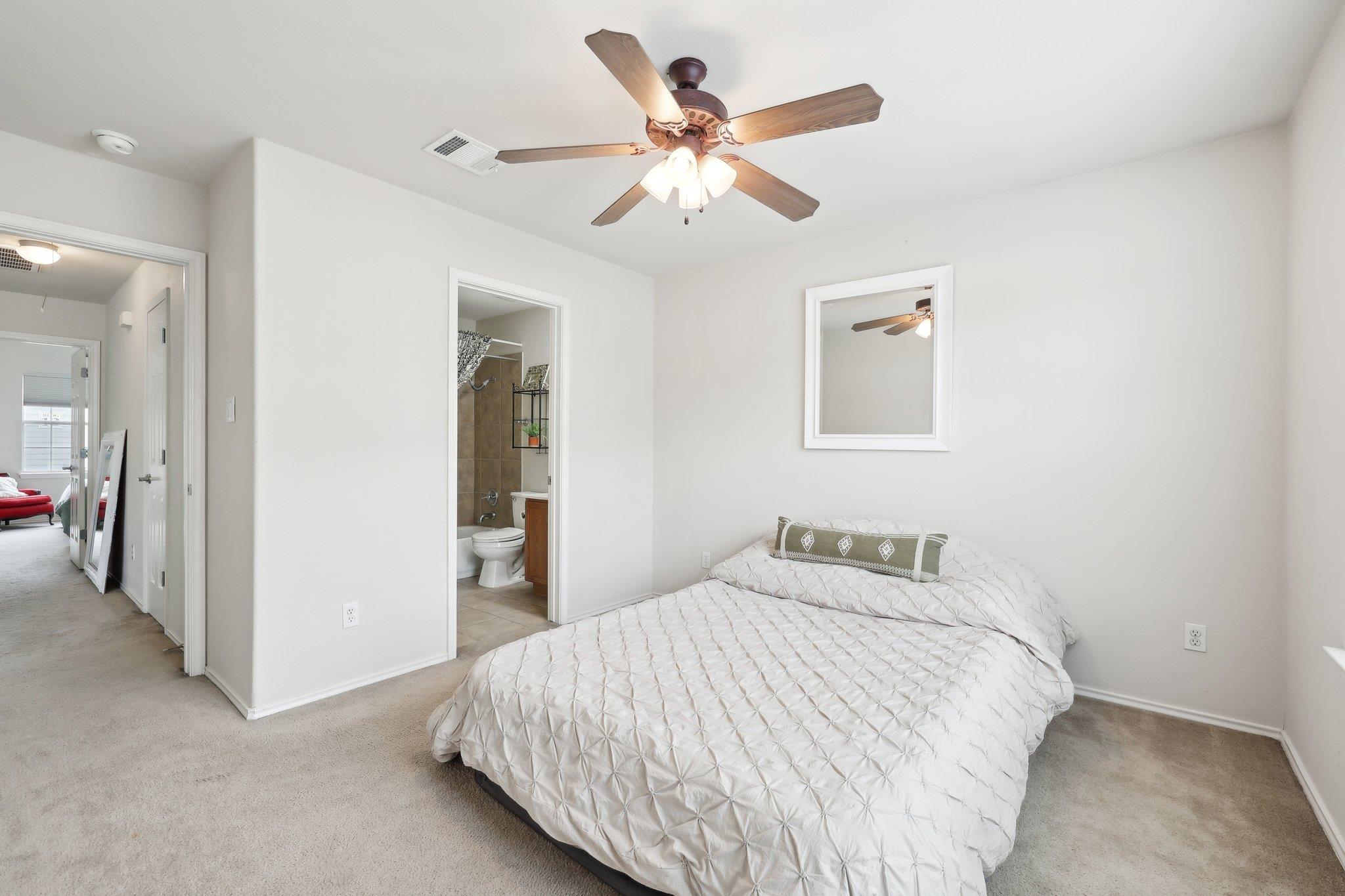 2632 Century Park Blvd # 38, Austin, TX 78727