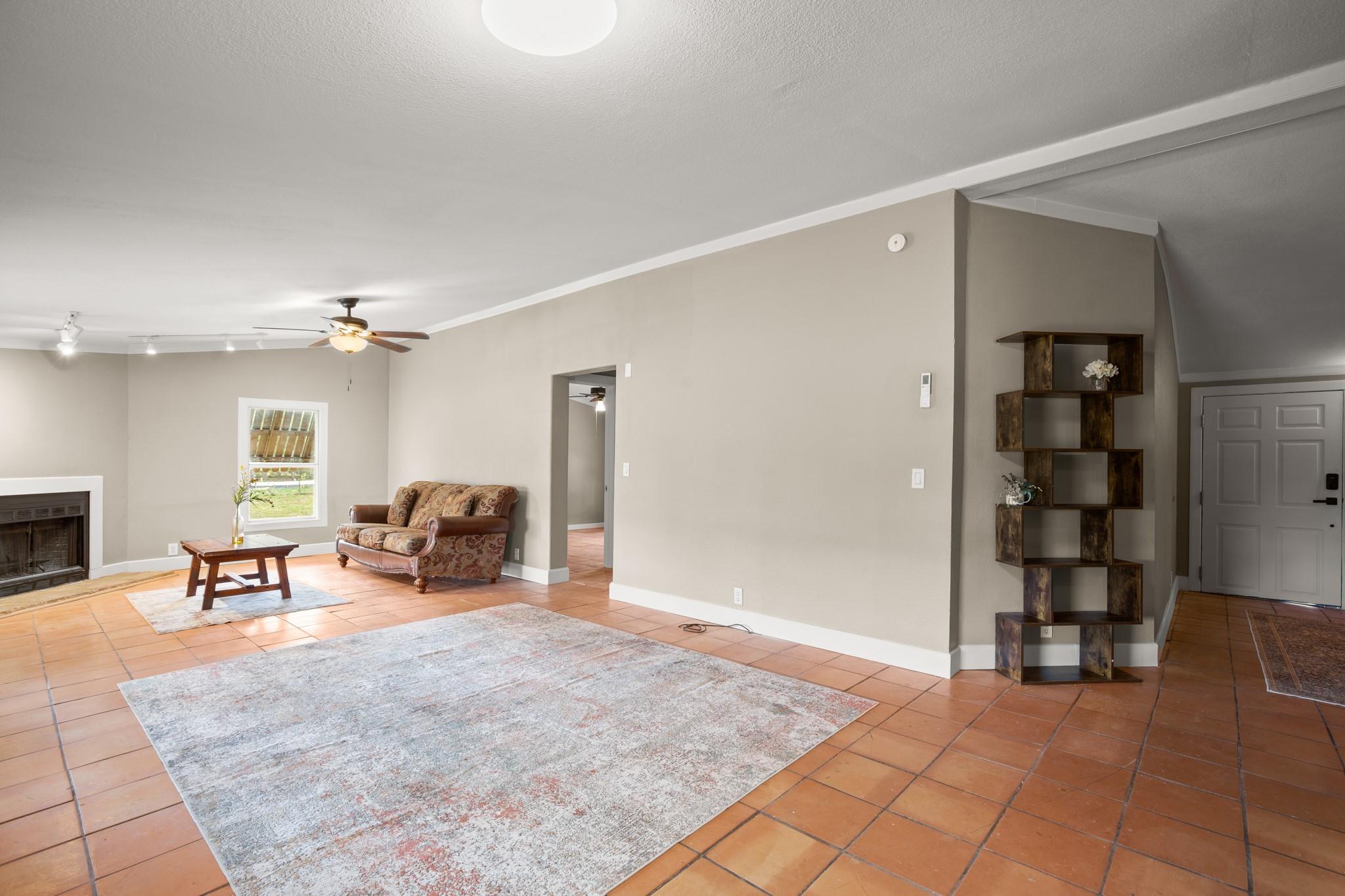 1900 County Road 226, Florence, TX 76527