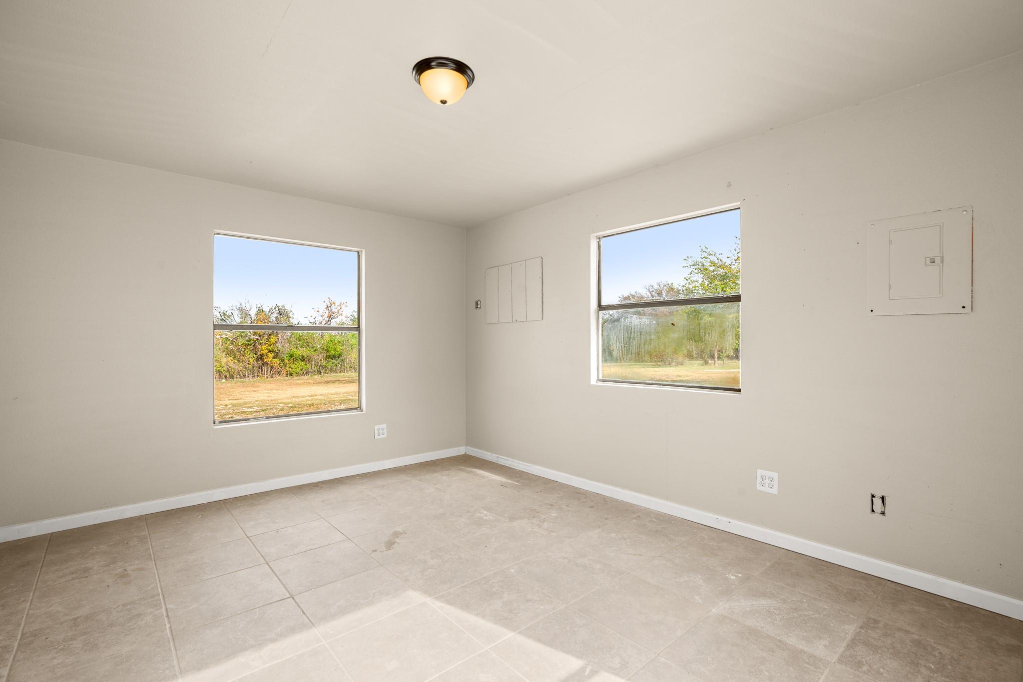 1900 County Road 226, Florence, TX 76527