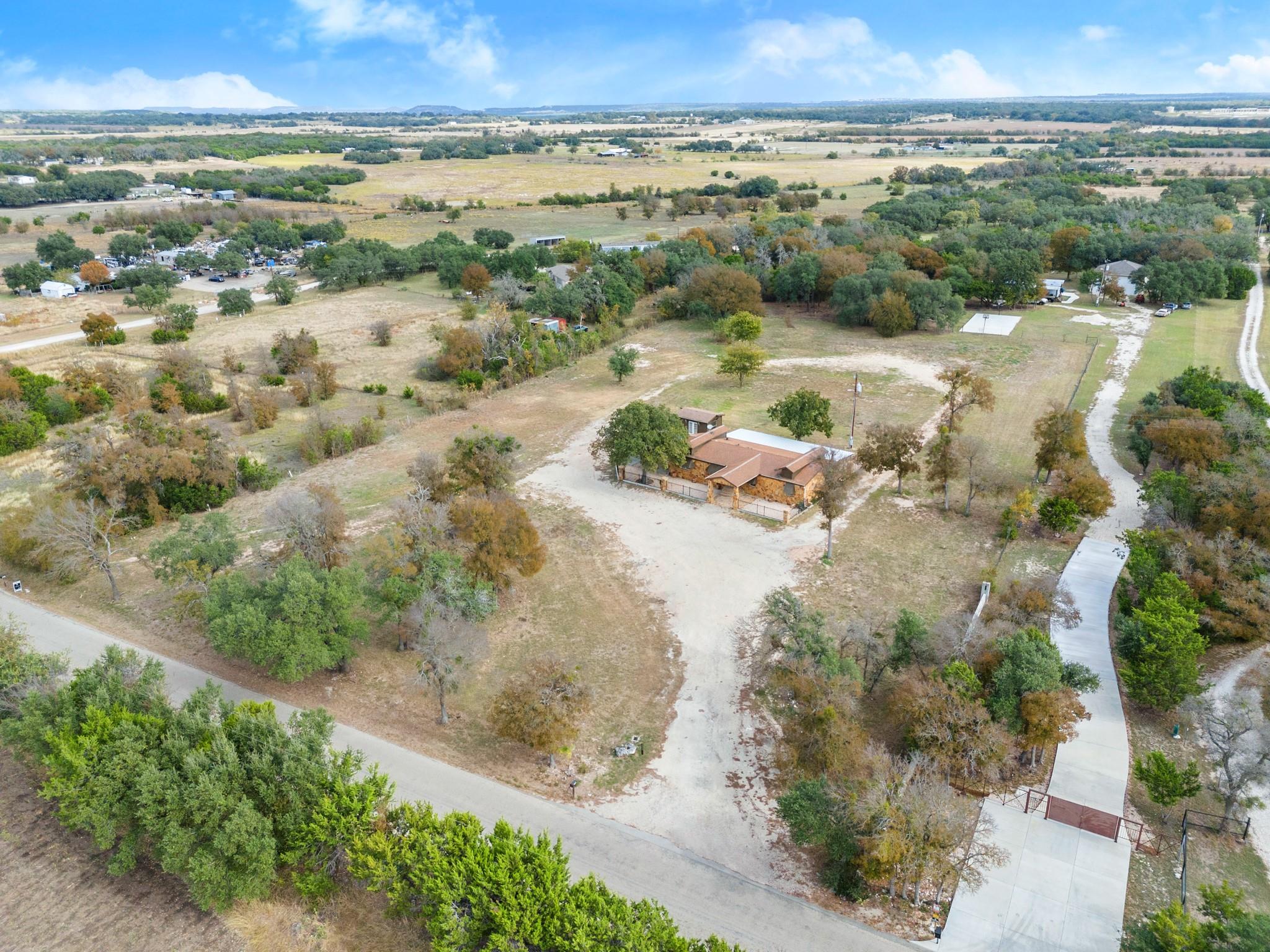 1900 County Road 226, Florence, TX 76527