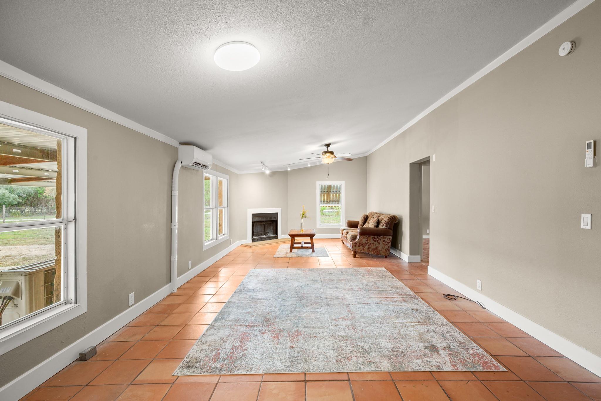 1900 County Road 226, Florence, TX 76527