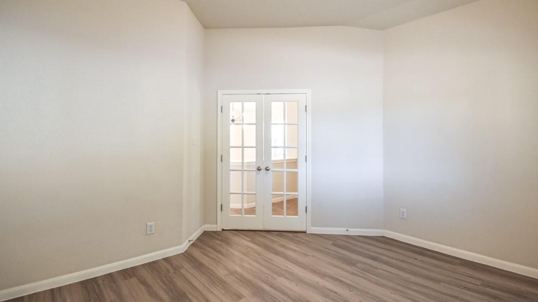 502 Hidden Brook Ln, Round Rock, TX 78665