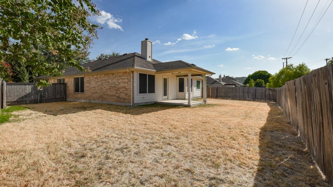 502 Hidden Brook Ln, Round Rock, TX 78665