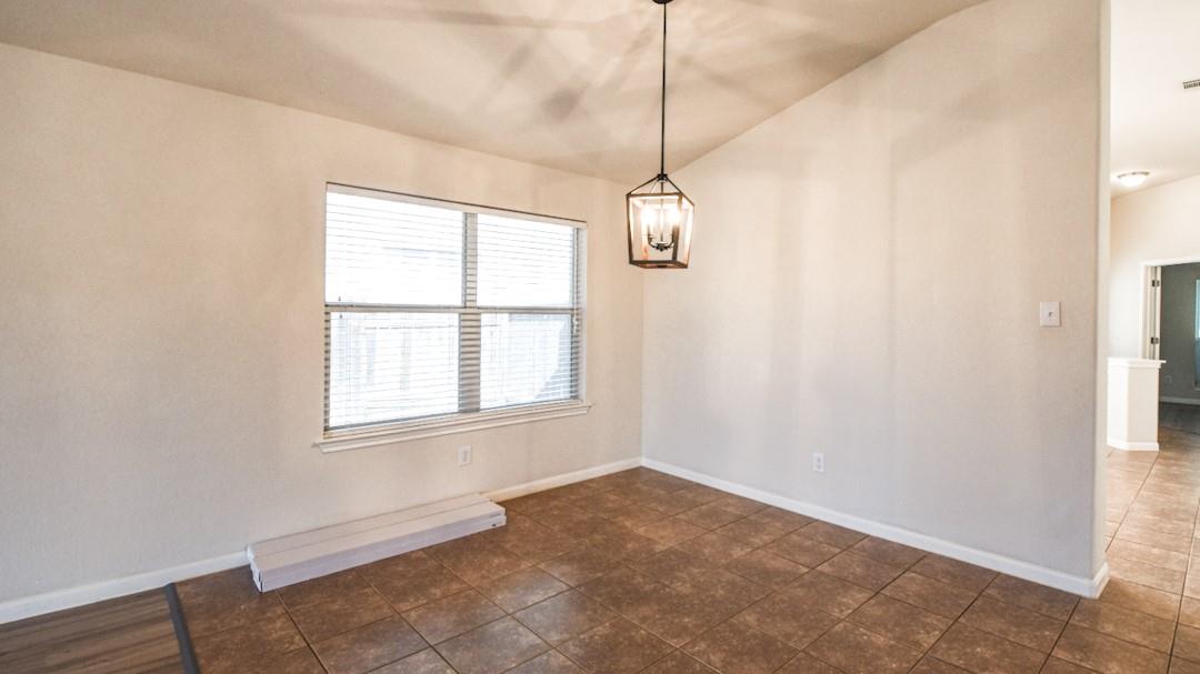 502 Hidden Brook Ln, Round Rock, TX 78665