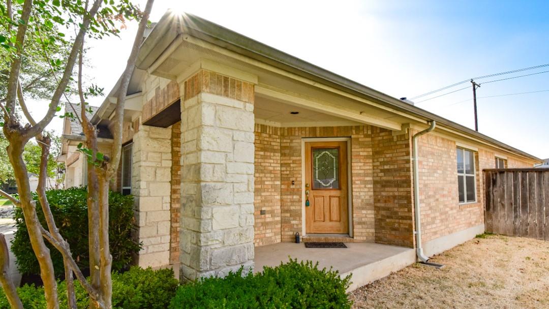 502 Hidden Brook Ln, Round Rock, TX 78665