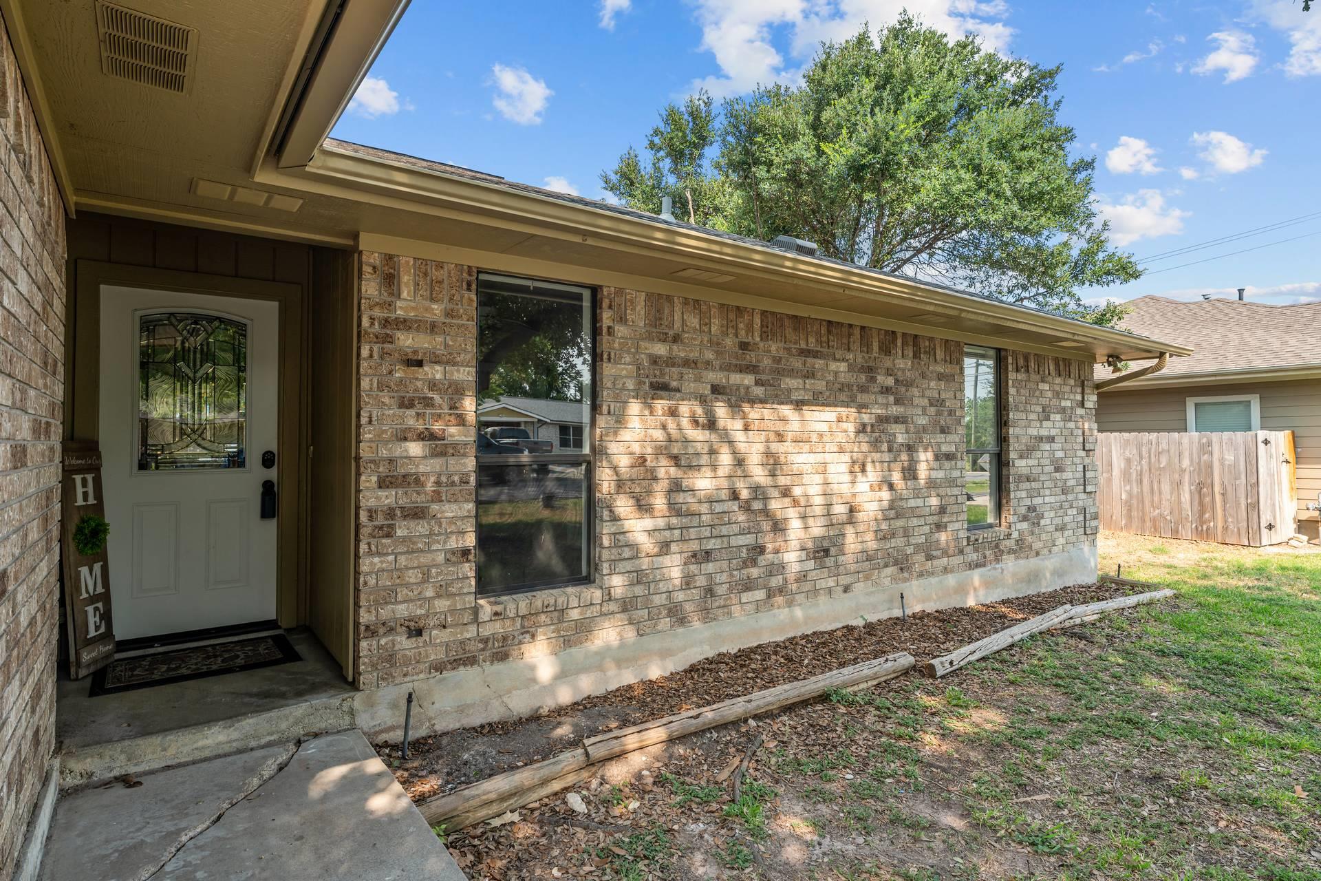 1802 Dixie Ln, Round Rock, TX 78664