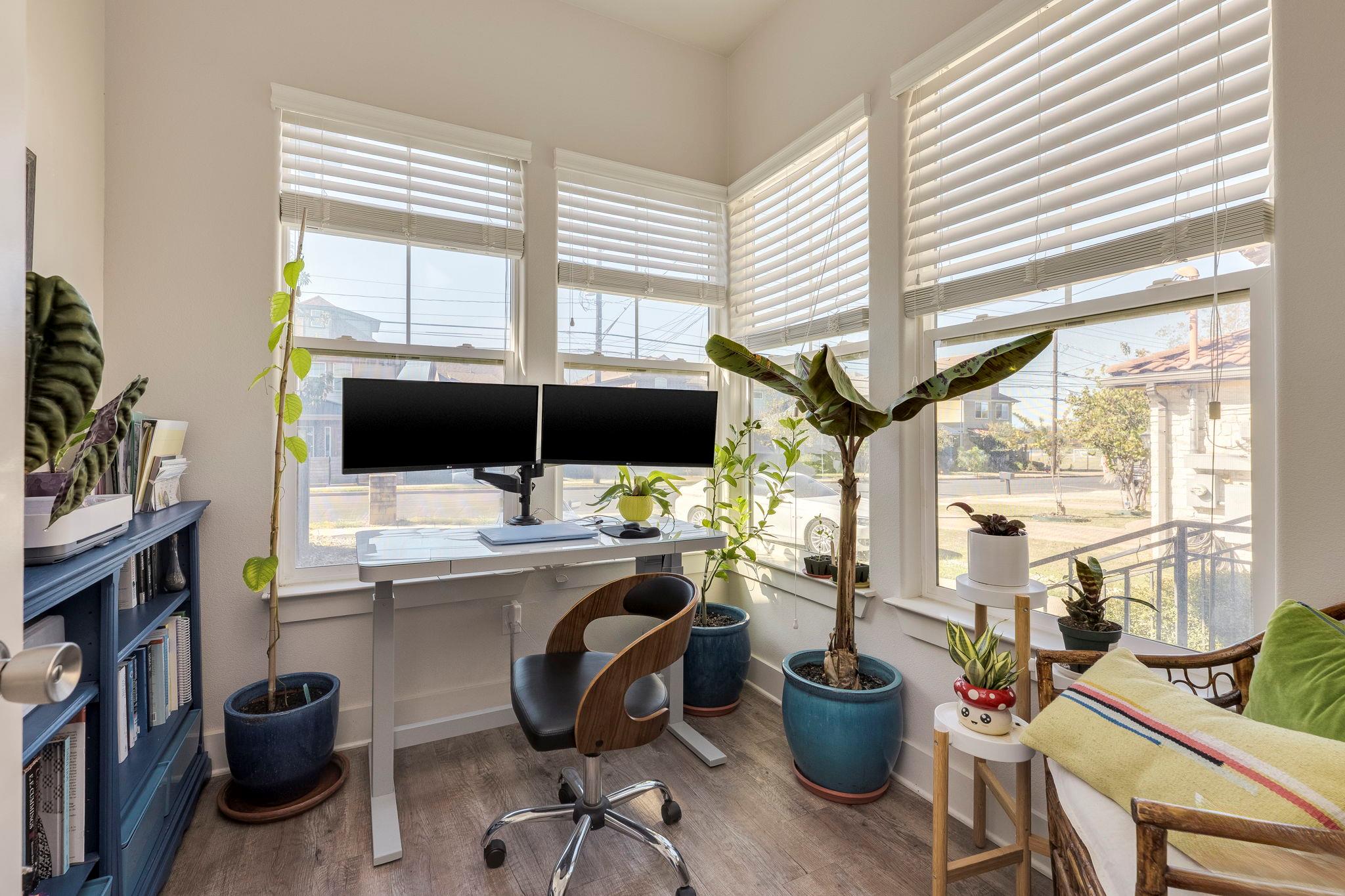 1000 Morrow St, Austin, TX 78757