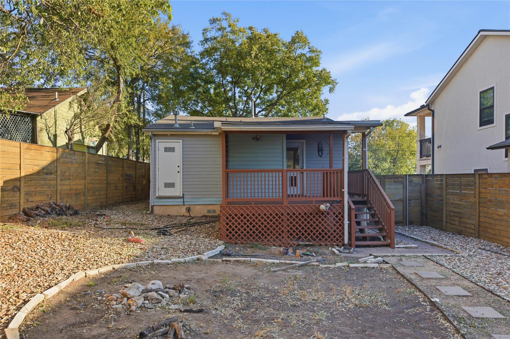 2308 E 10th St, Austin, TX 78702