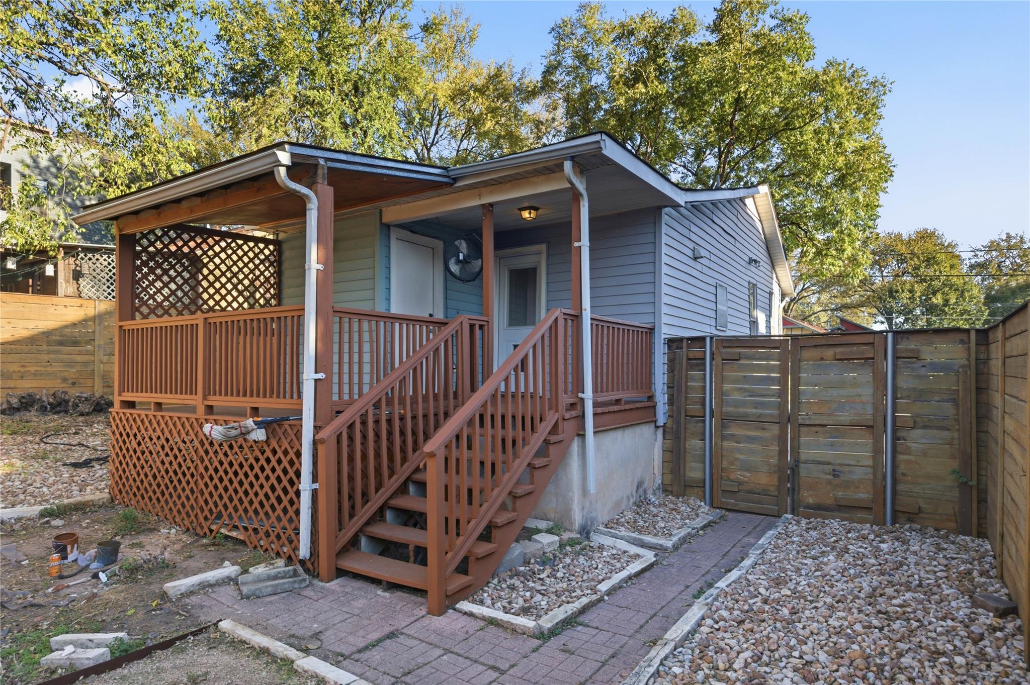 2308 E 10th St, Austin, TX 78702