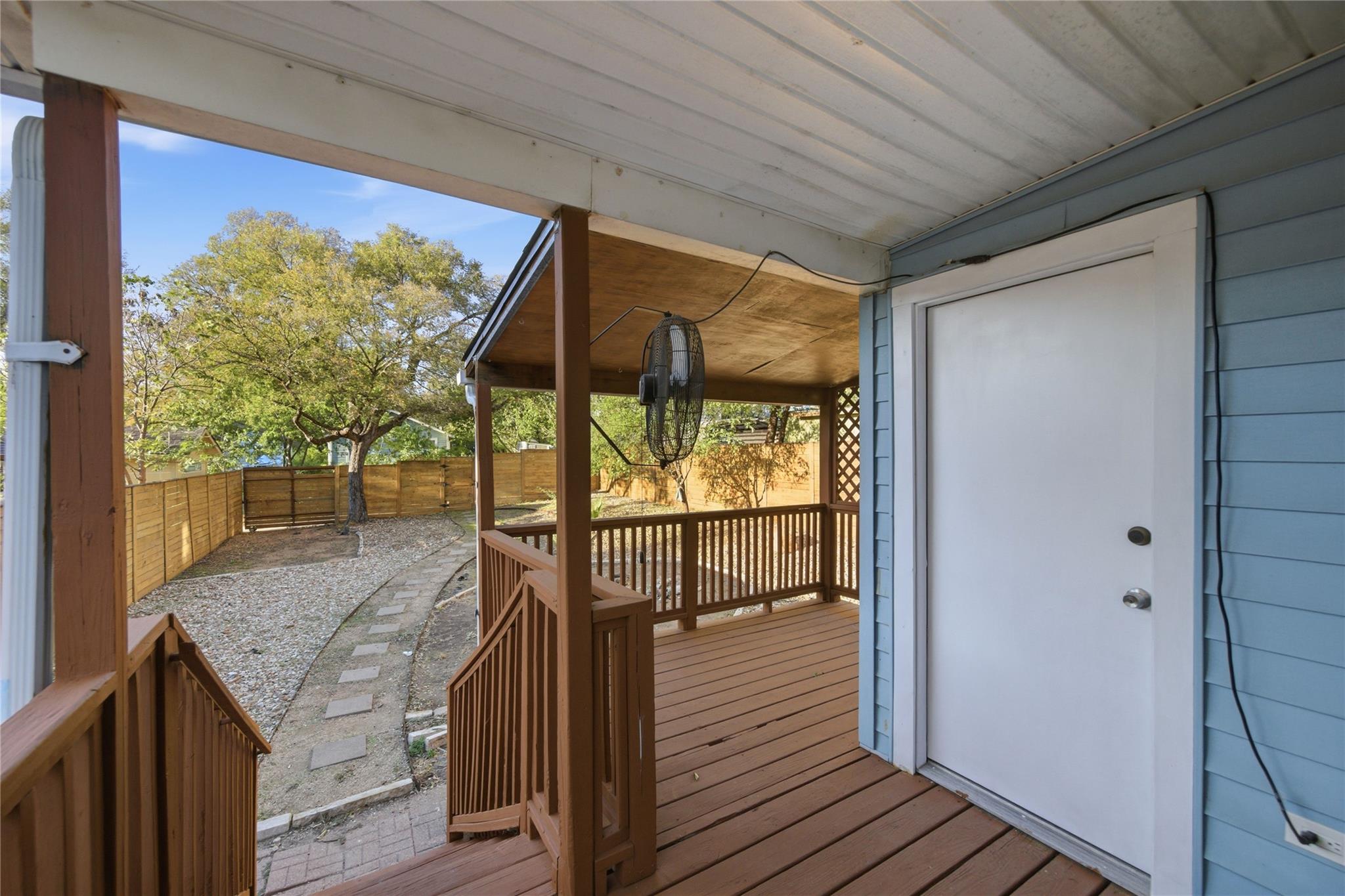 2308 E 10th St, Austin, TX 78702