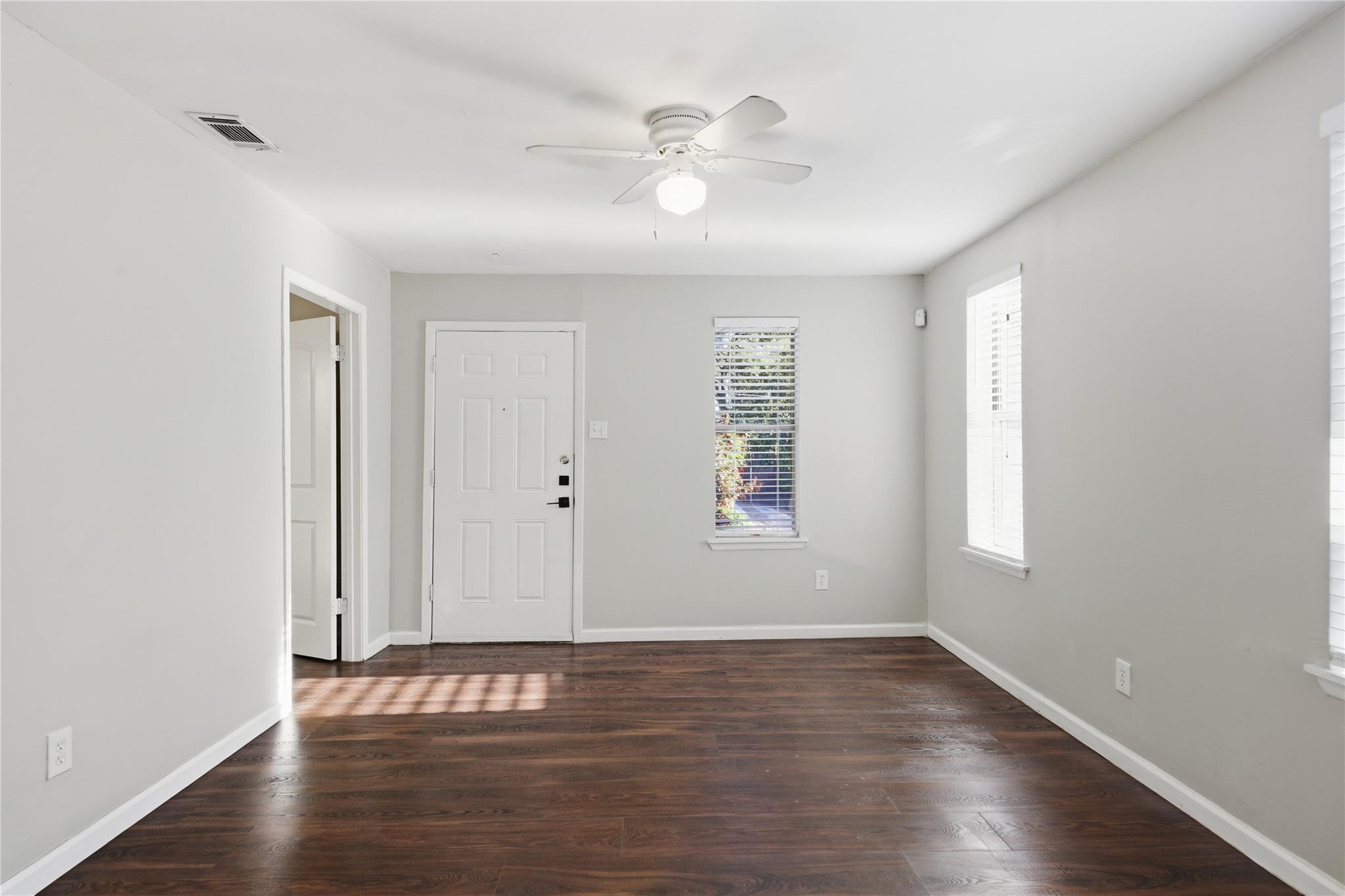 2308 E 10th St, Austin, TX 78702