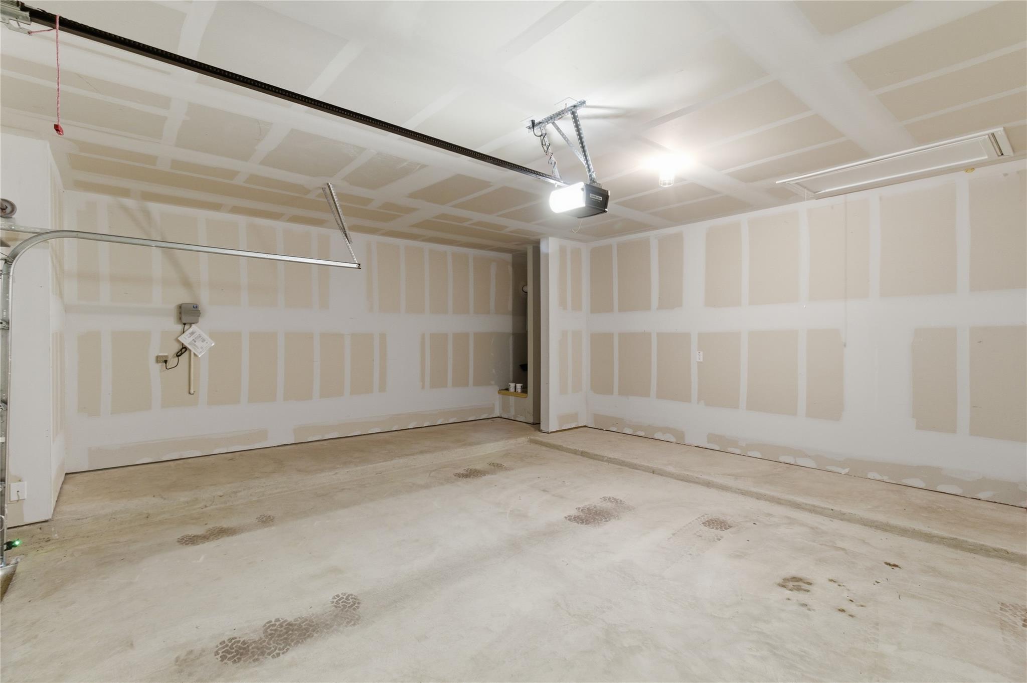 465 Brooks Ranch Dr, Kyle, TX 78640