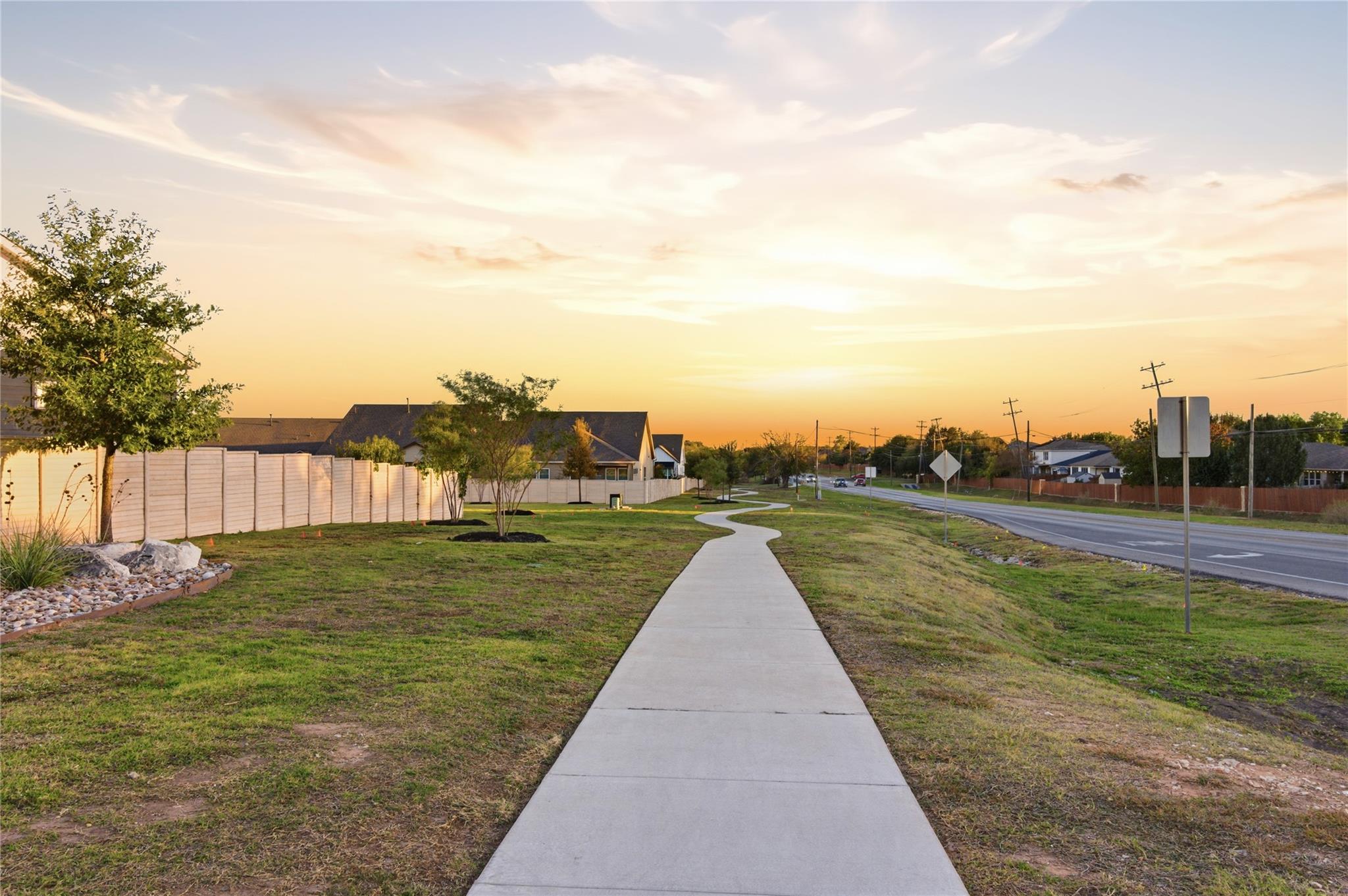 465 Brooks Ranch Dr, Kyle, TX 78640