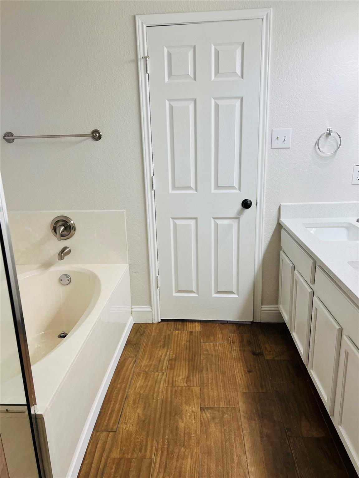 728 Sampson, Kyle, TX 78640