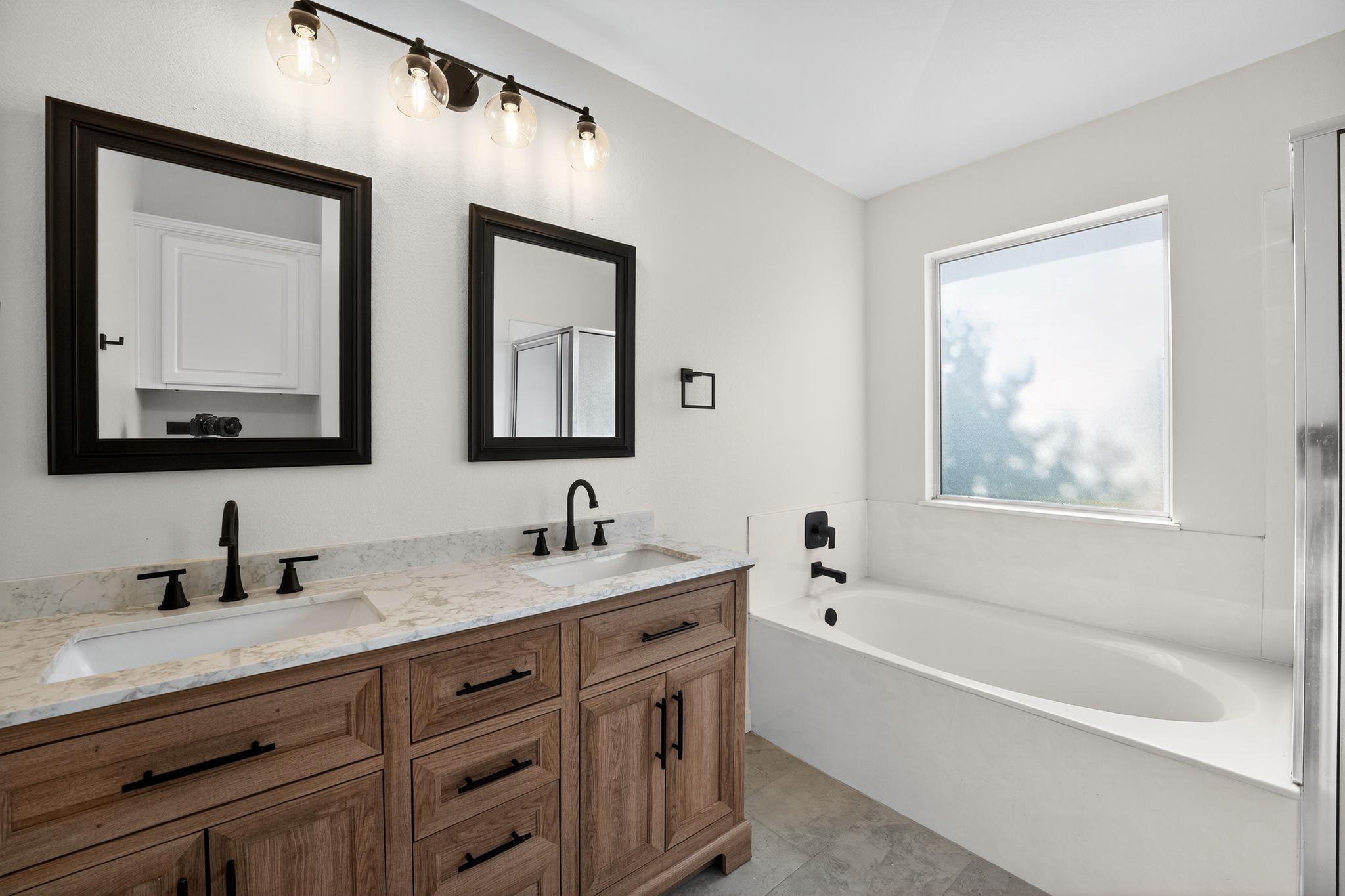 1502 Mcdowell Bnd, Leander, TX 78641