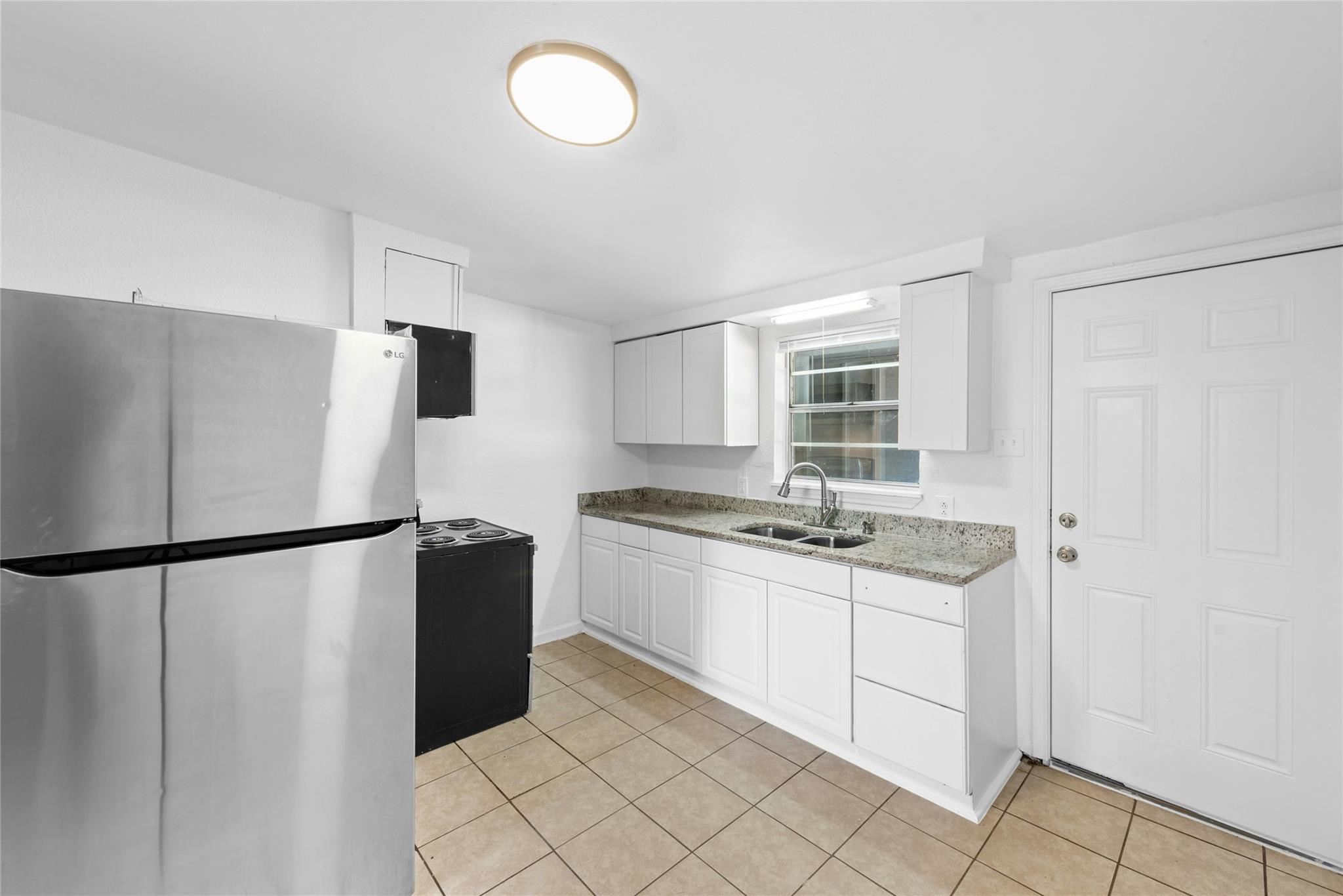 1011 Hackberry St # A&B, San Marcos, TX 78666