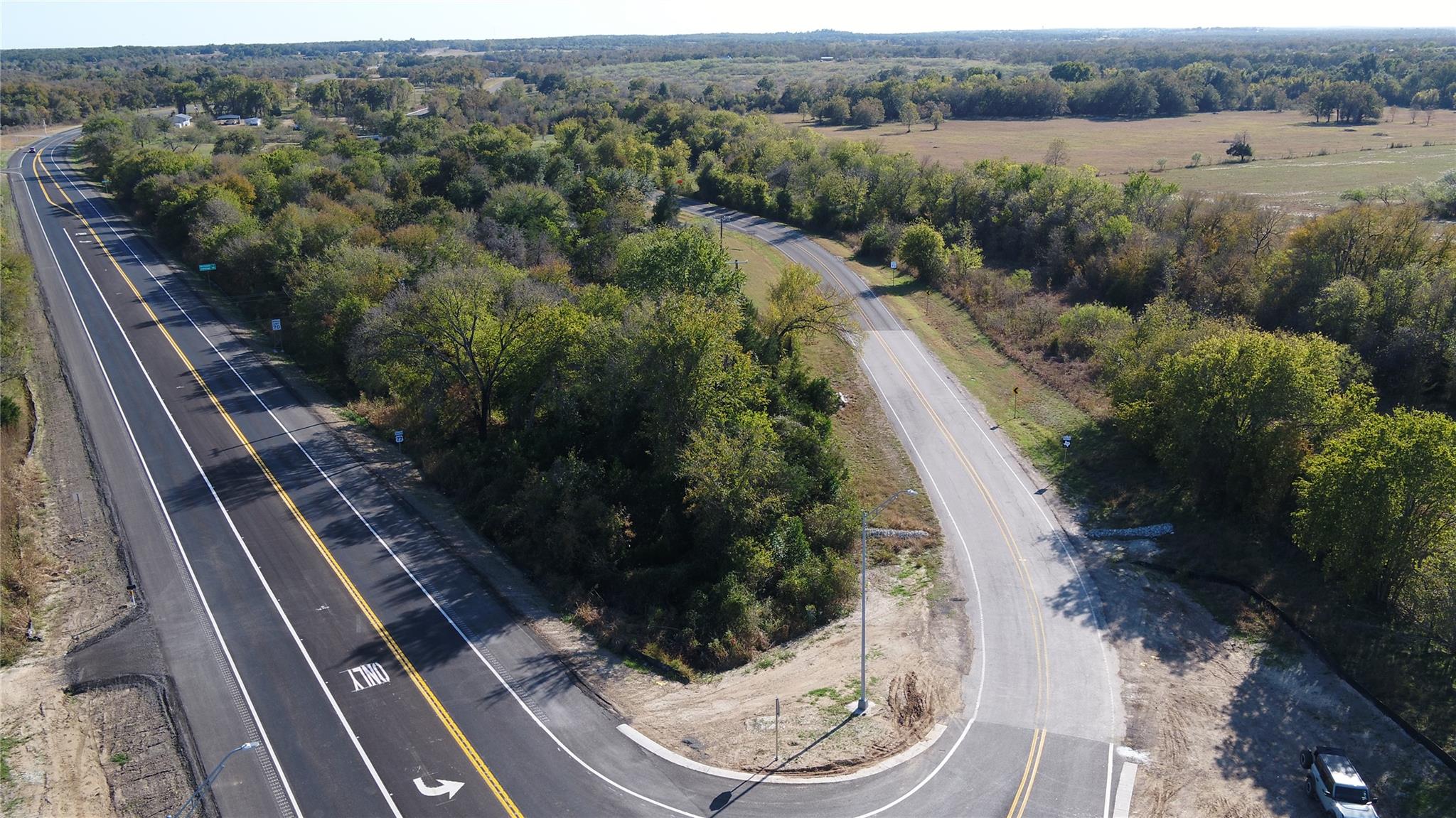 6077 US HWY 77 N, Rockdale, TX 76567