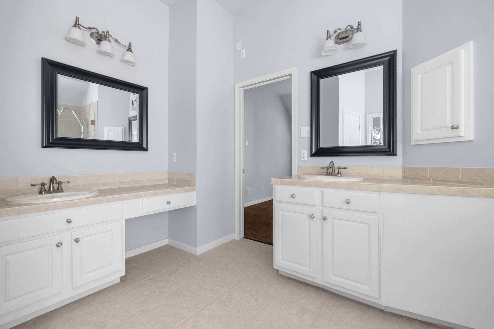 8105 Longdraw Dr, Round Rock, TX 78681