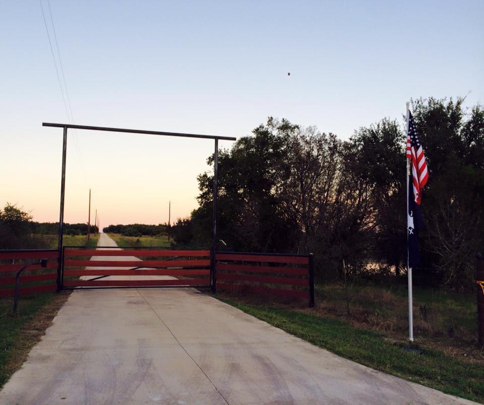 3050 County Road 255, Georgetown, TX 78633