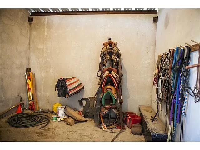 3050 County Road 255, Georgetown, TX 78633