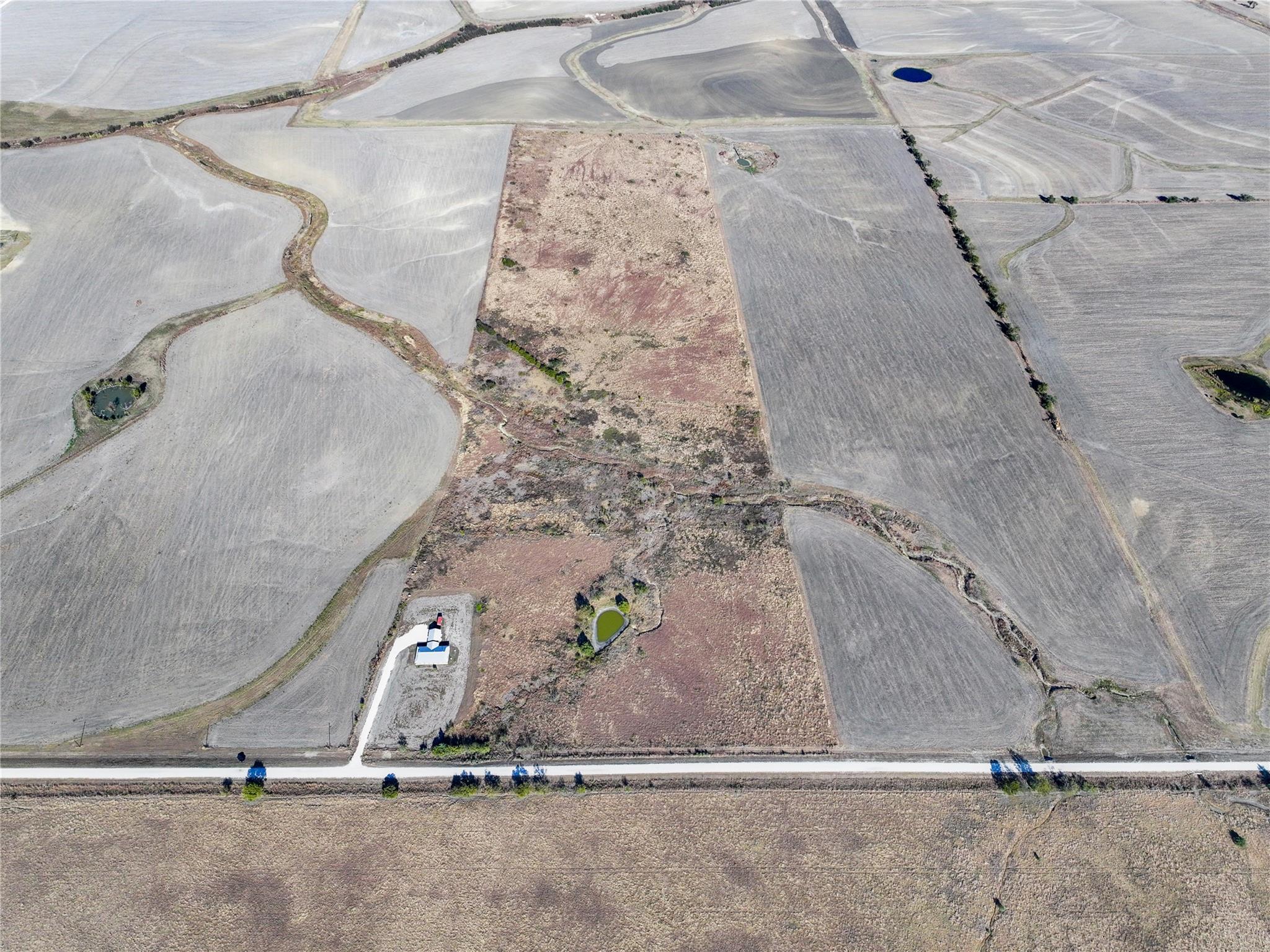 251 CR 347A, Rosebud, TX 76570