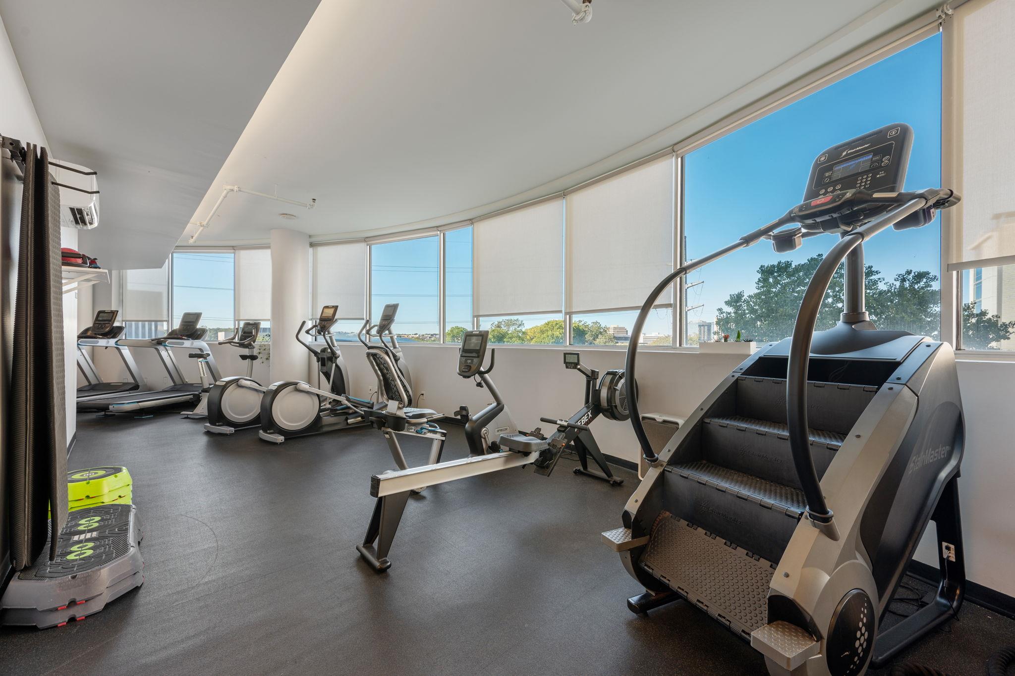 603 Davis St # 1307, Austin, TX 78701