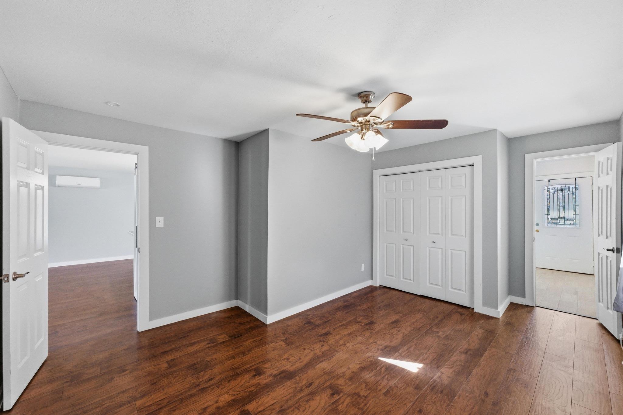 802 N Avenue N, Johnson City, TX 78636