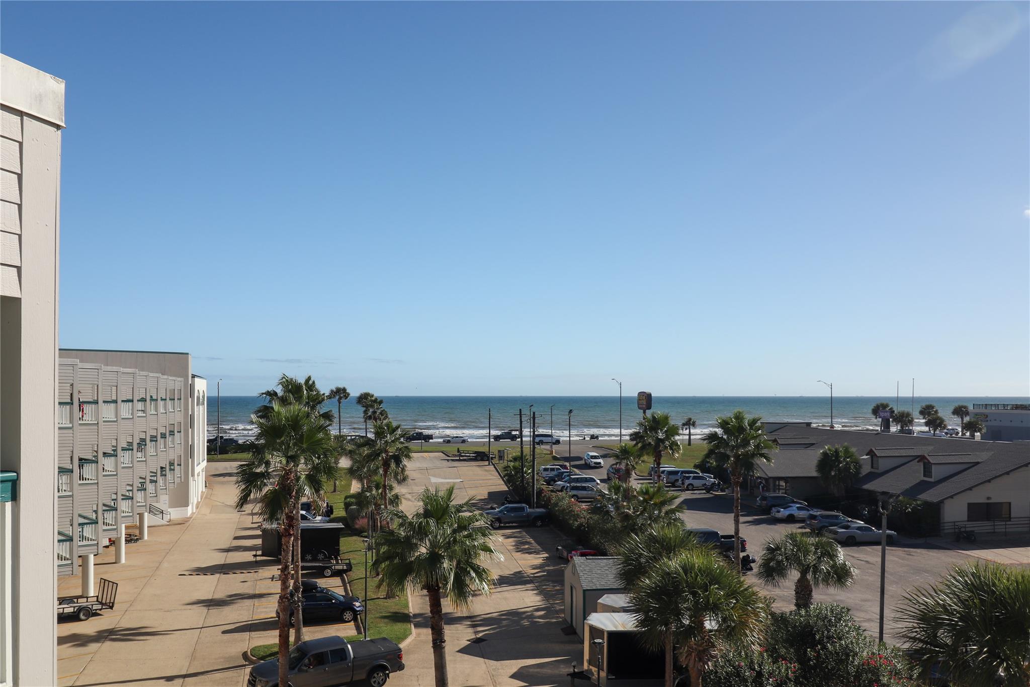 6102 Seawall Blvd # 388, Galveston, TX 77551