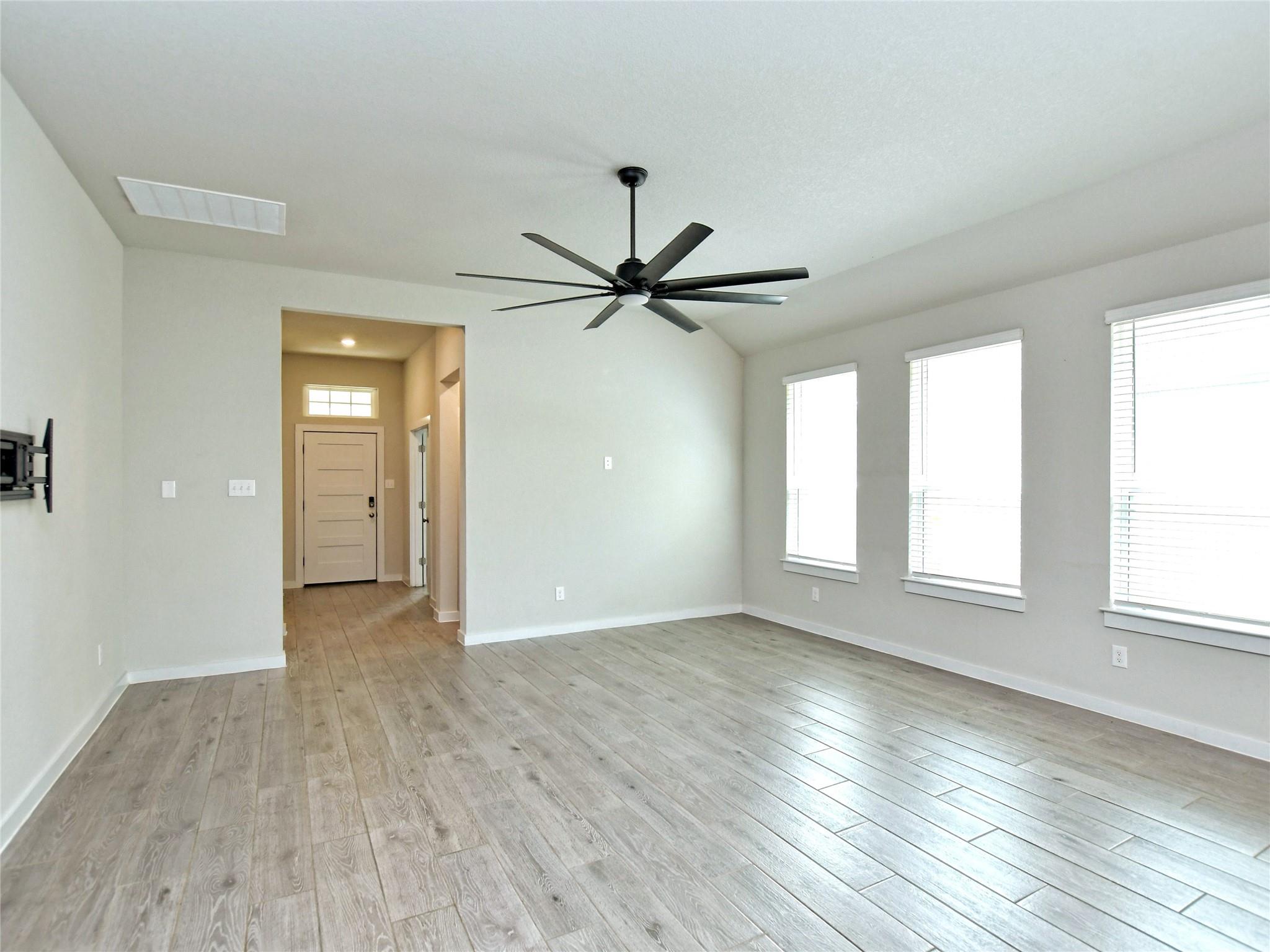 1016 Paddock Ln, Georgetown, TX 78626