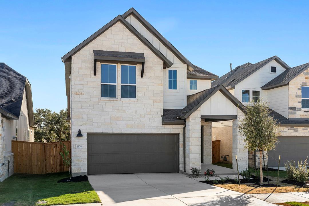 1174 North Roger Hanks Parkway, Dripping Springs, TX 78620