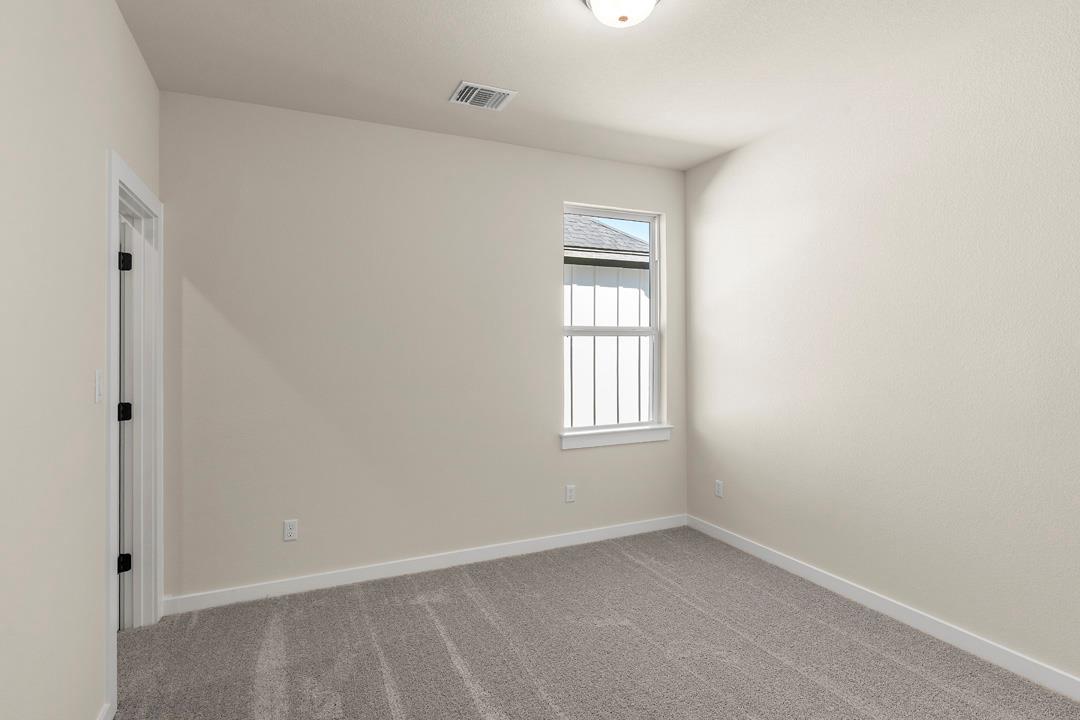 1174 North Roger Hanks Parkway, Dripping Springs, TX 78620