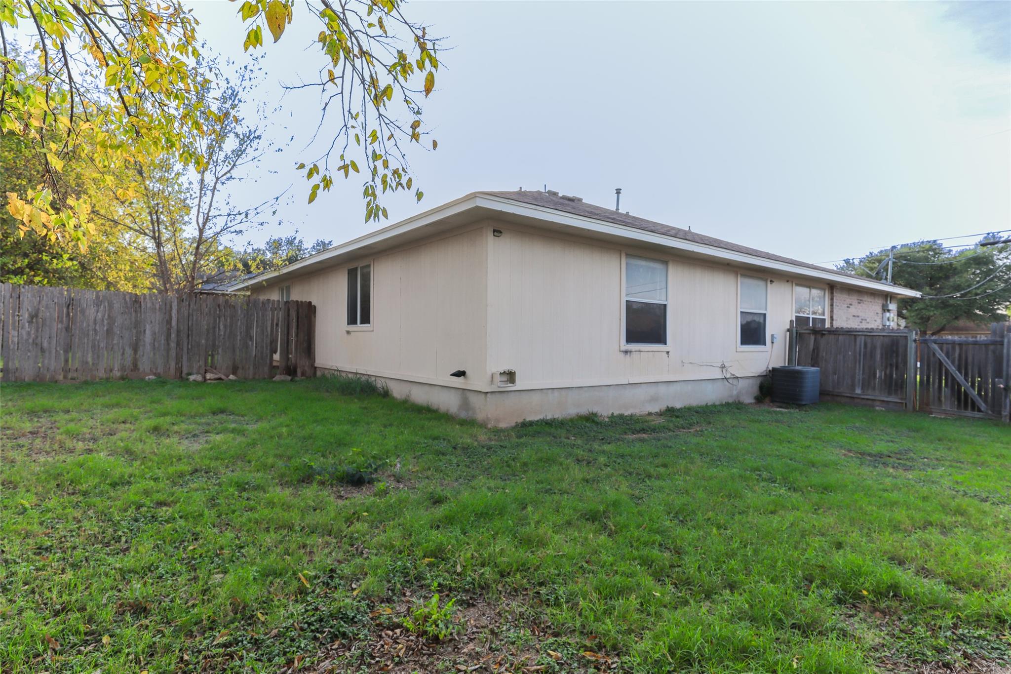 300 Tamara Dr # A, Georgetown, TX 78628