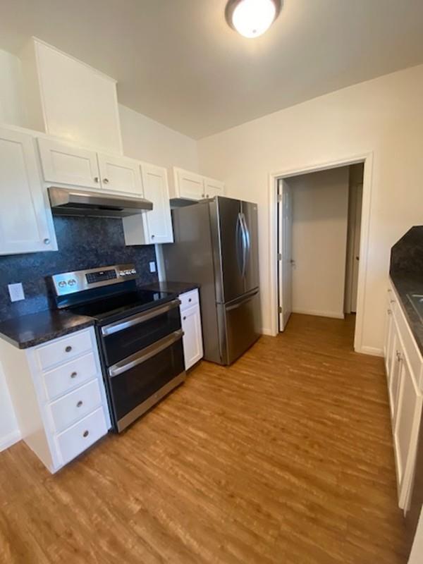 112 Palmo Dr, Luling, TX 78648