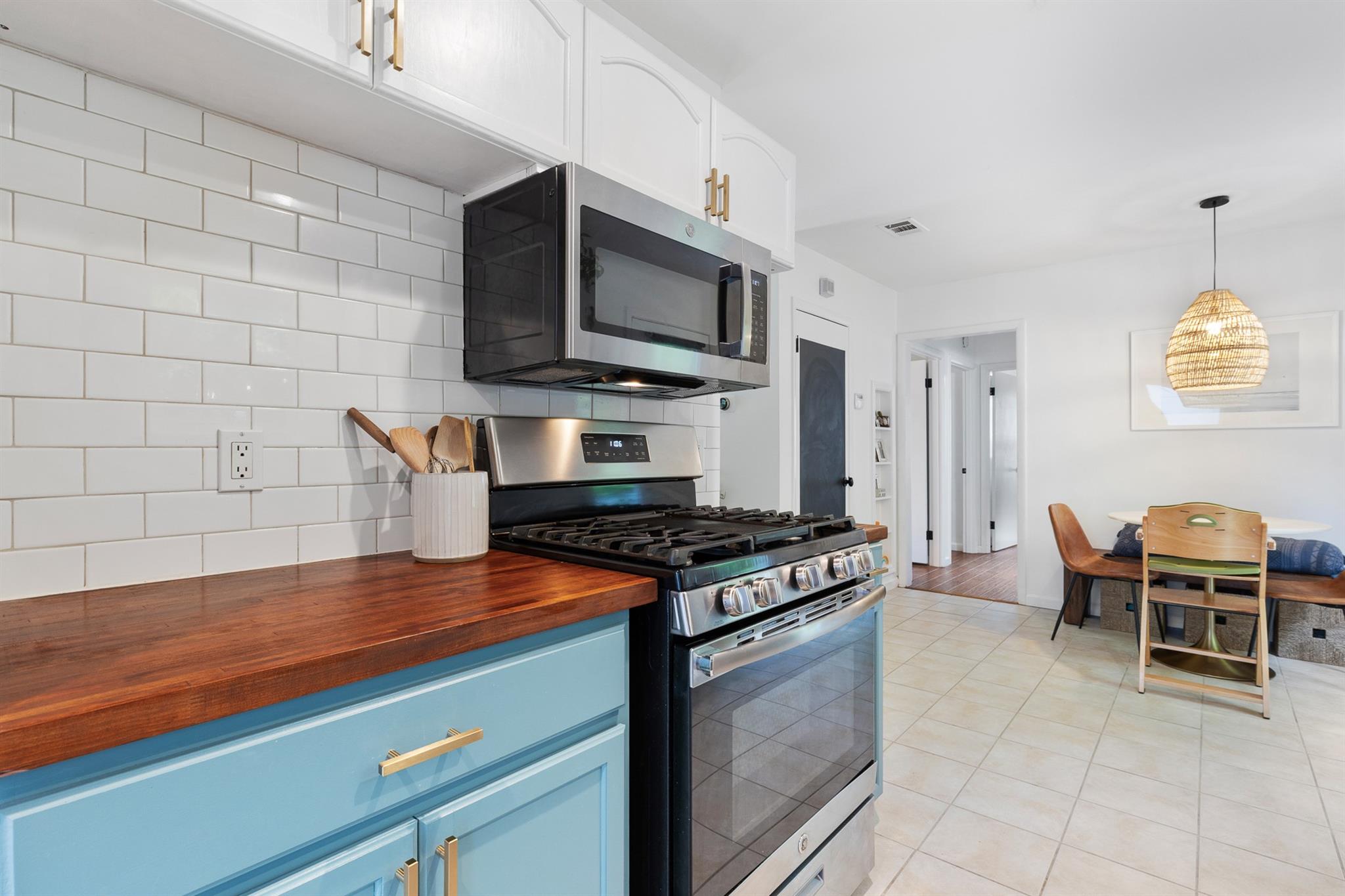 5210 Waterbrook Dr, Austin, TX 78723