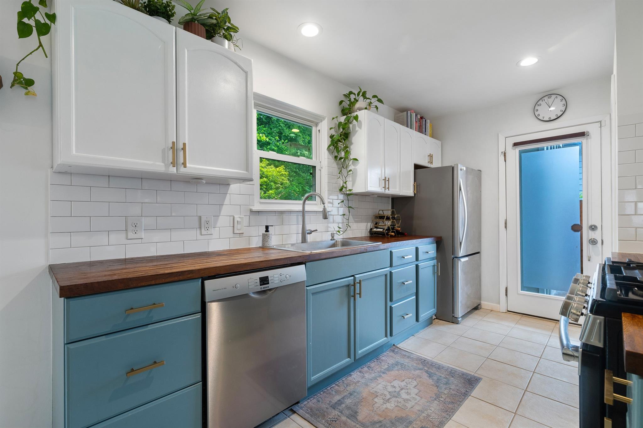 5210 Waterbrook Dr, Austin, TX 78723