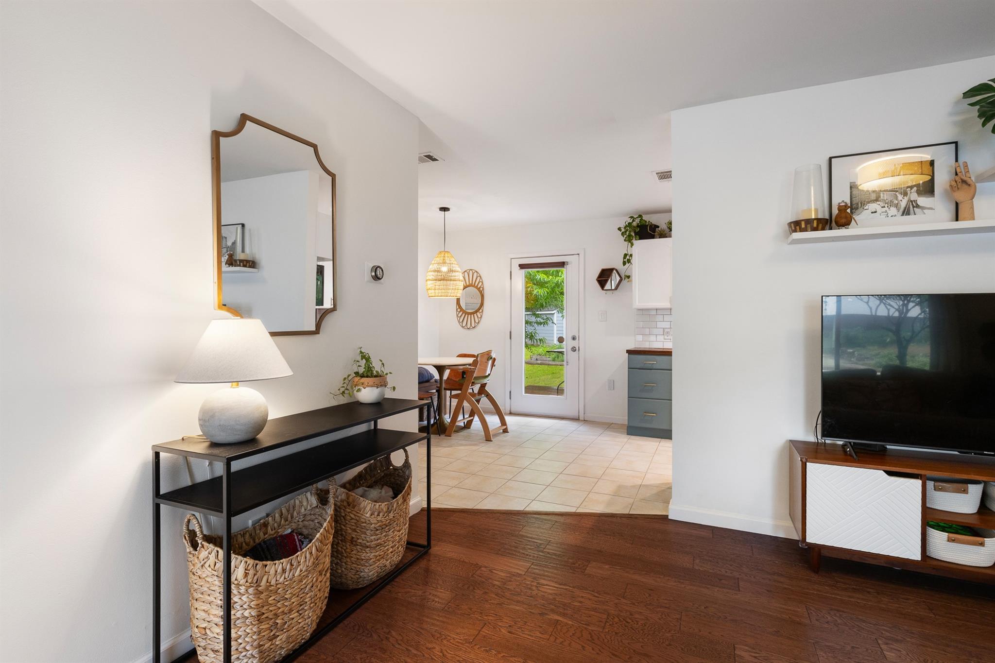 5210 Waterbrook Dr, Austin, TX 78723