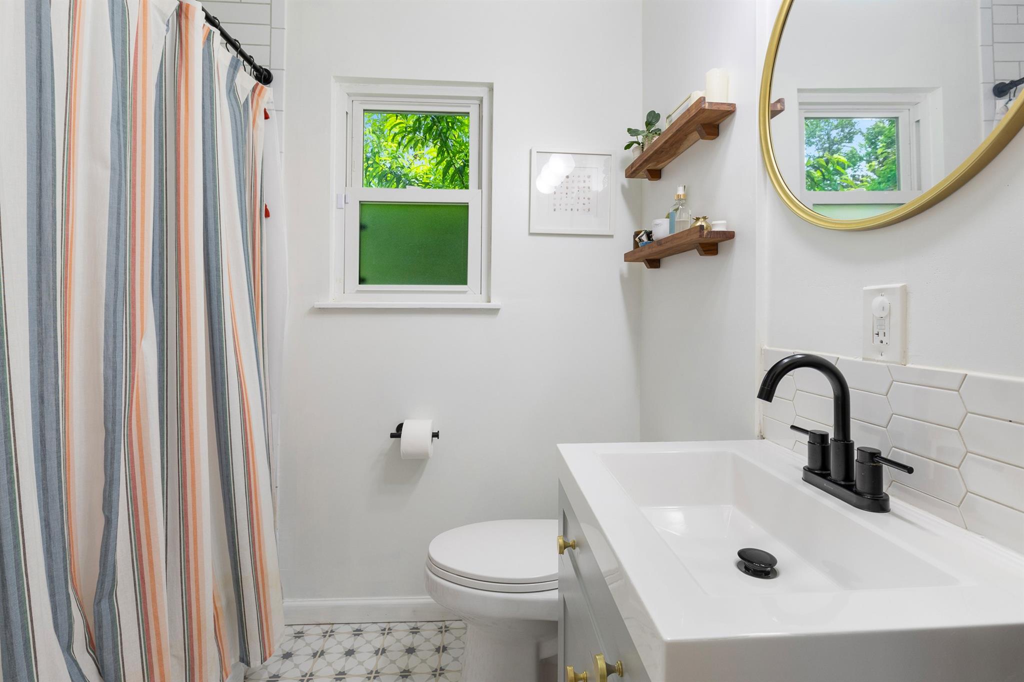 5210 Waterbrook Dr, Austin, TX 78723