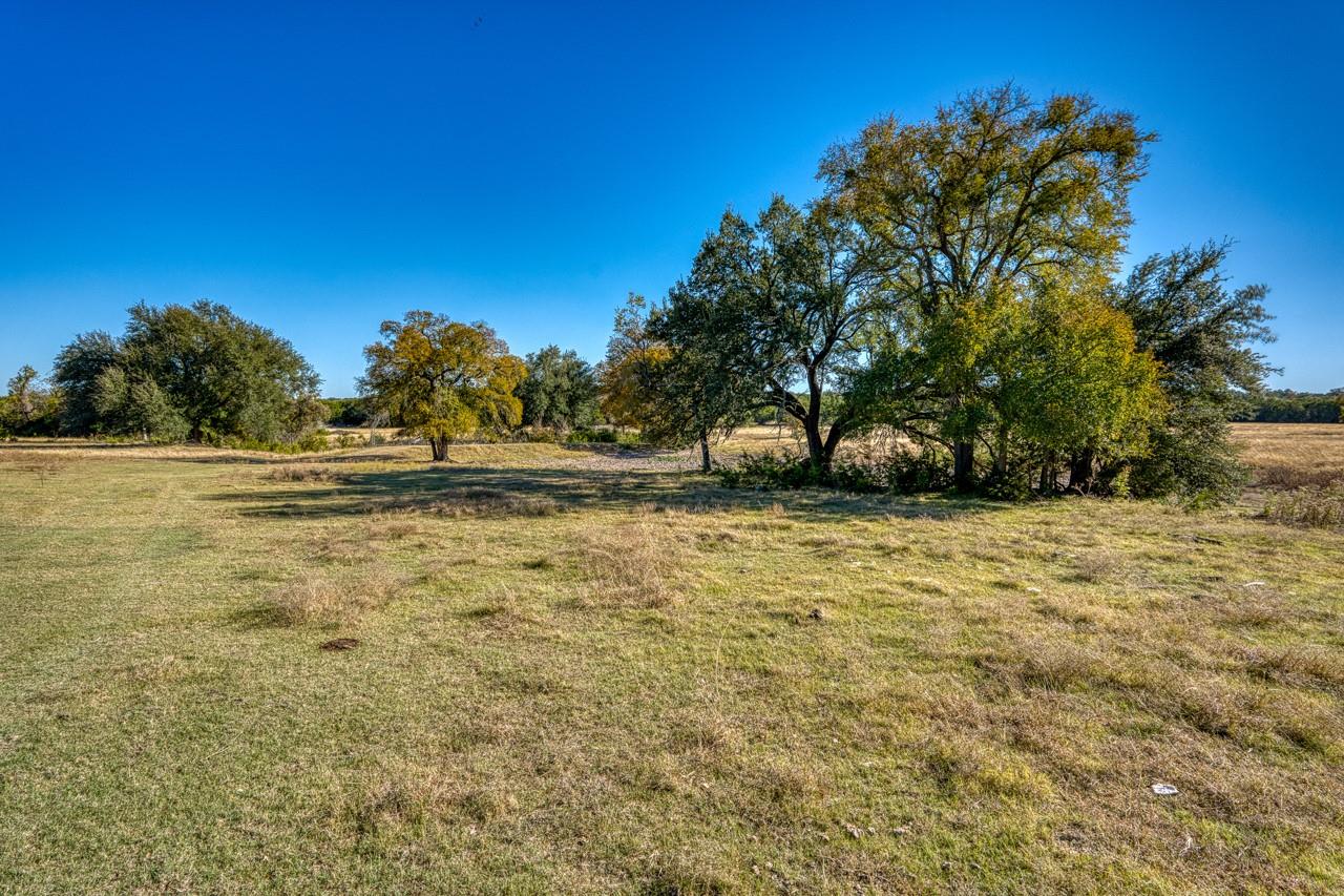 20949 Firefly Rd, Salado, TX 76527