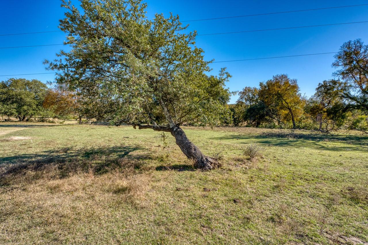 20949 Firefly Rd, Salado, TX 76527