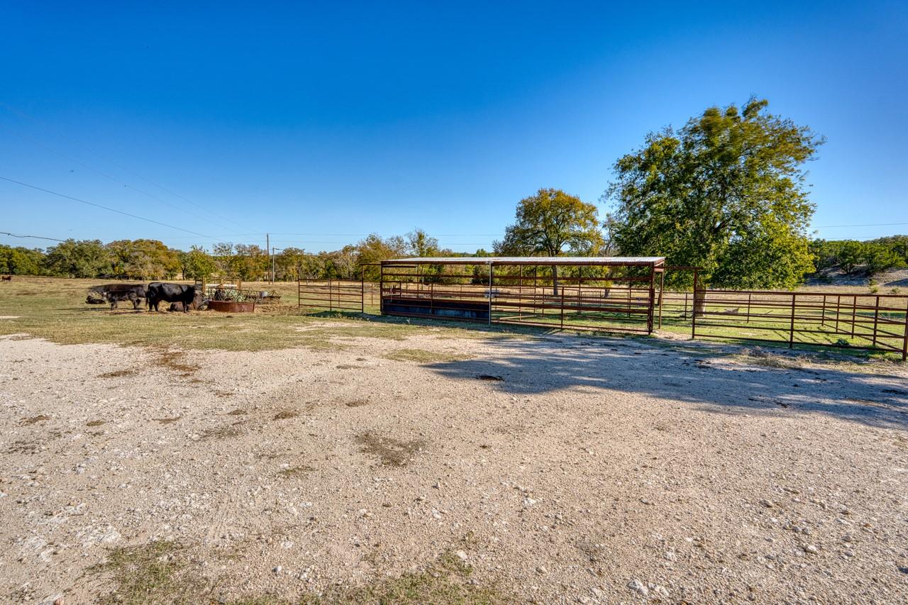 20949 Firefly Rd, Salado, TX 76527