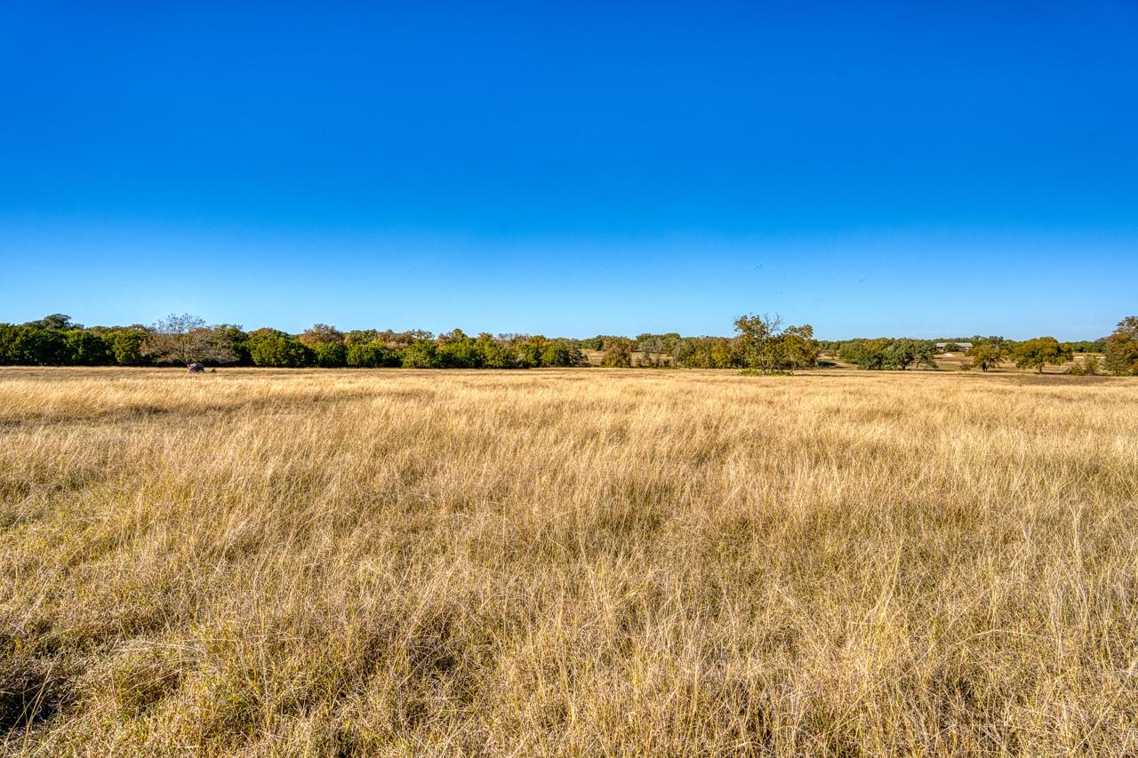 20949 Firefly Rd, Salado, TX 76527