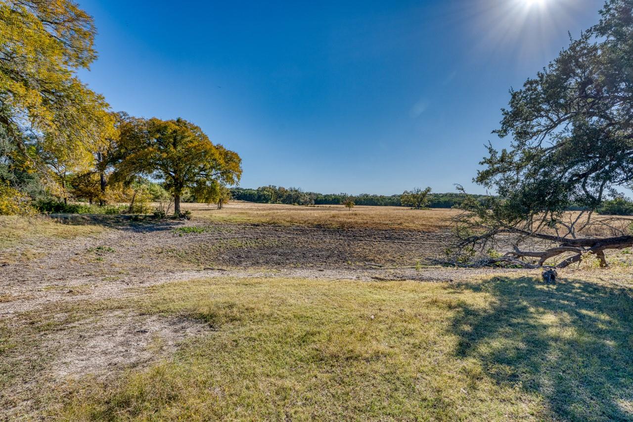 20949 Firefly Rd, Salado, TX 76527
